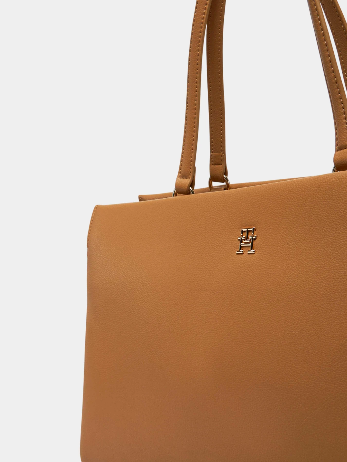 Сумки Tommy Hilfiger модель AW0AW17197-RBC Фото