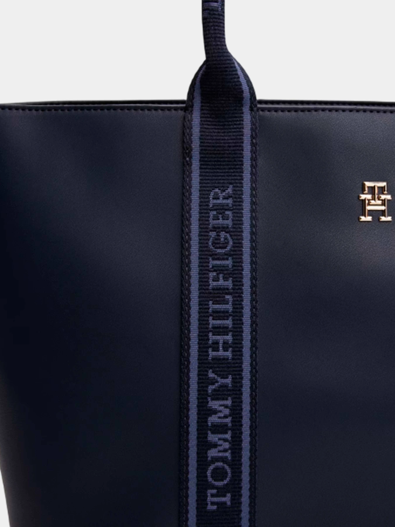 Сумки Tommy Hilfiger модель AW0AW17198-DW6 Фото
