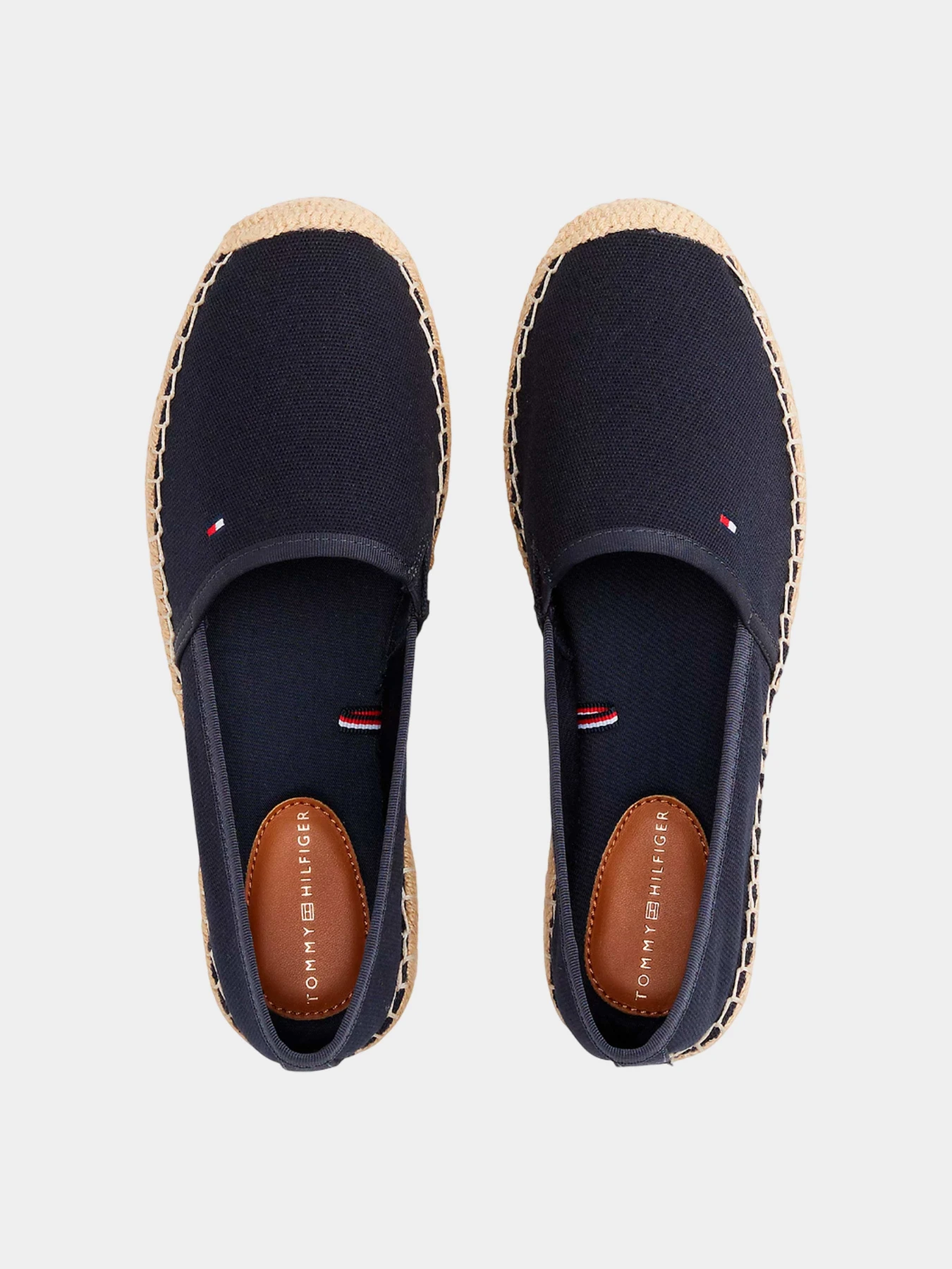 Слипоны и мокасины Tommy Hilfiger модель FW0FW08541-DW6 Слипоны и мокасины Tommy Hilfiger модель FW0FW08541-DW6 Фото