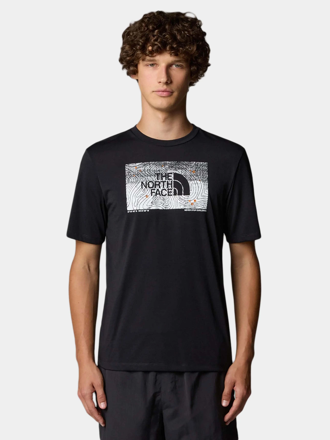 Футболки и поло The North Face модель NF0A8BQVJK31 Футболки и поло The North Face модель NF0A8BQVJK31 Фото