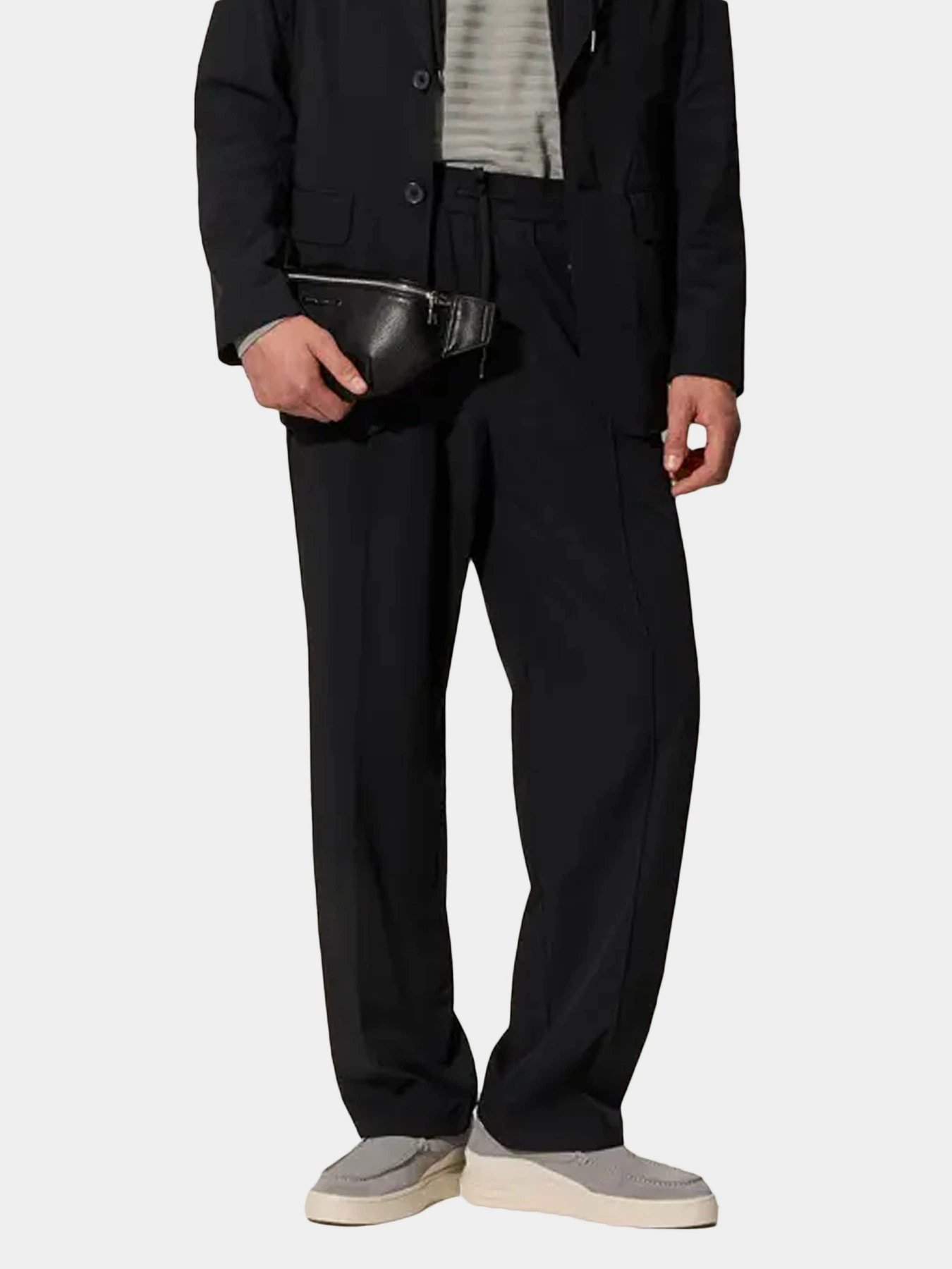 Брюки Armani Exchange модель XM000411-AF10357-UC001 Брюки Armani Exchange модель XM000411-AF10357-UC001 Фото