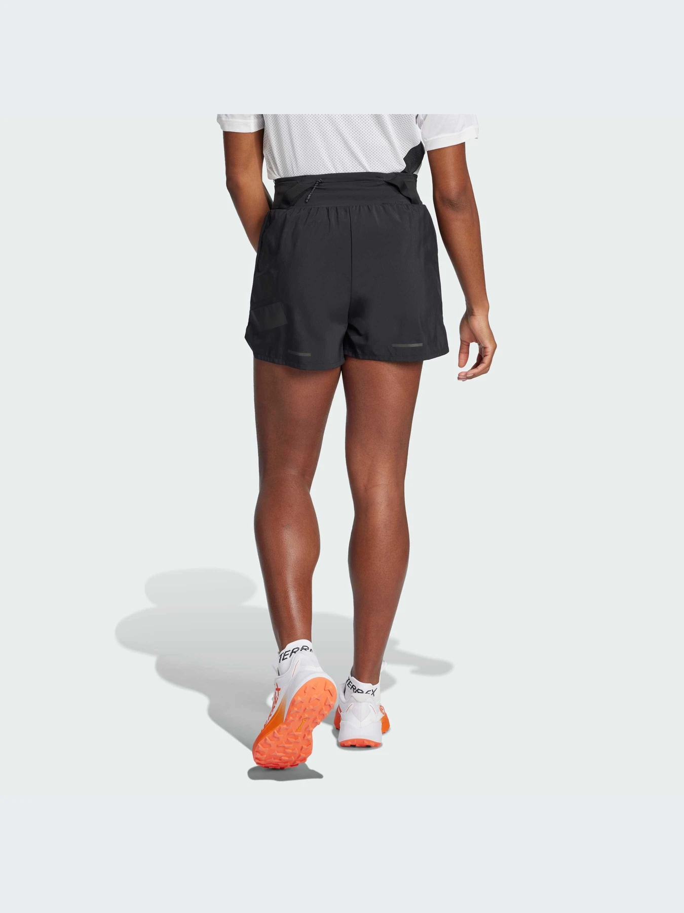 Шорты Adidas модель JF1255-KZ Шорты Adidas модель JF1255-KZ Фото