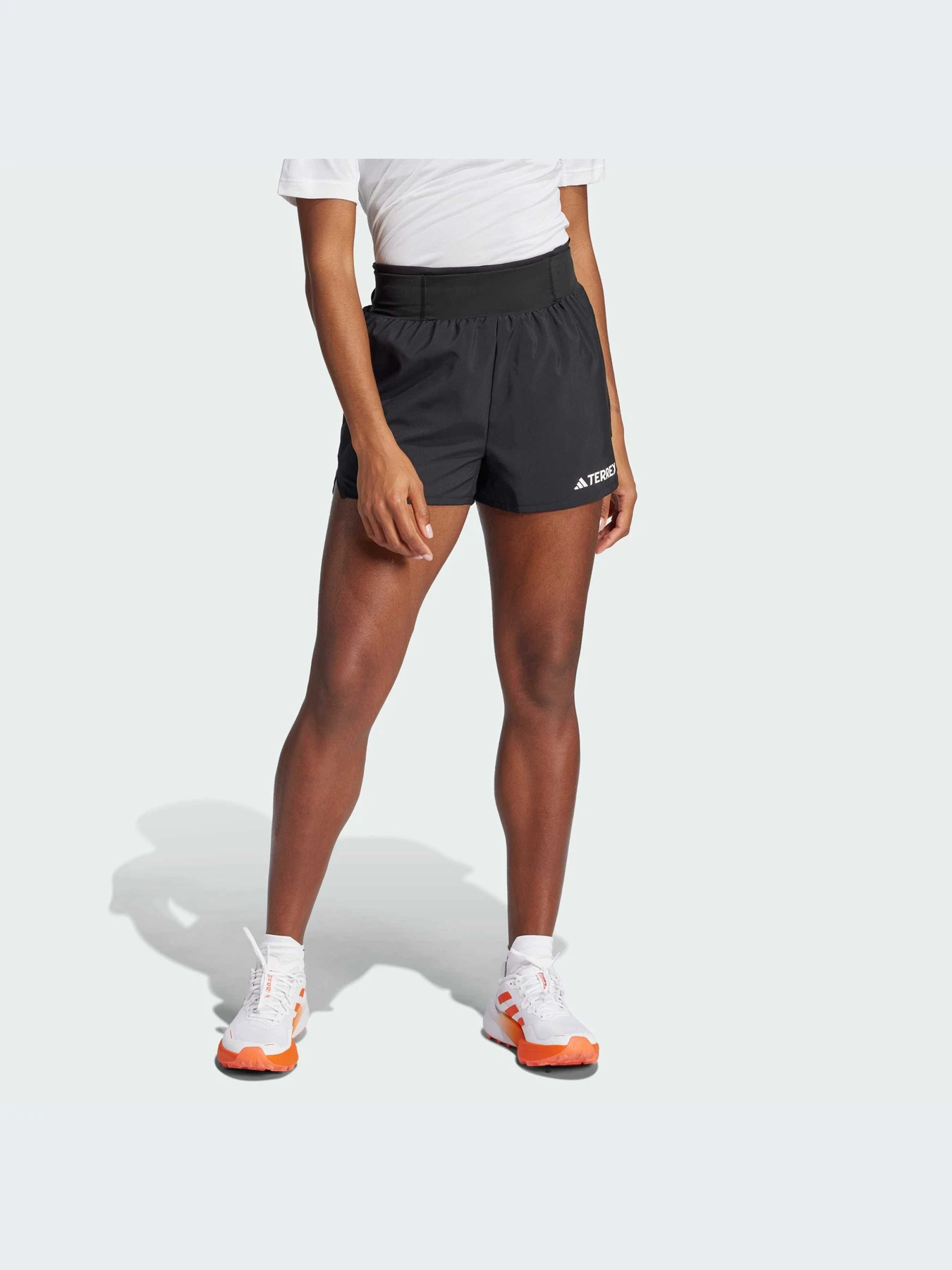 Шорты Adidas модель JF1255-KZ Шорты Adidas модель JF1255-KZ Фото