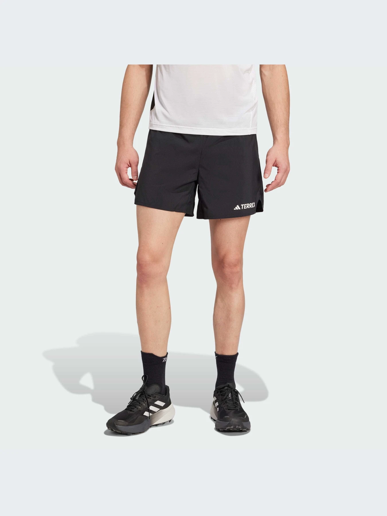 Шорты Adidas модель JE9433-KZ Шорты Adidas модель JE9433-KZ Фото