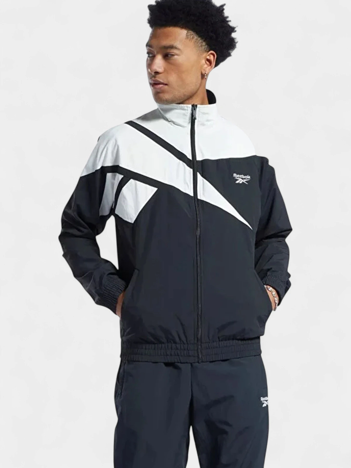 Худи и свитшоты Reebok модель 101446176 Худи и свитшоты Reebok модель 101446176 Фото