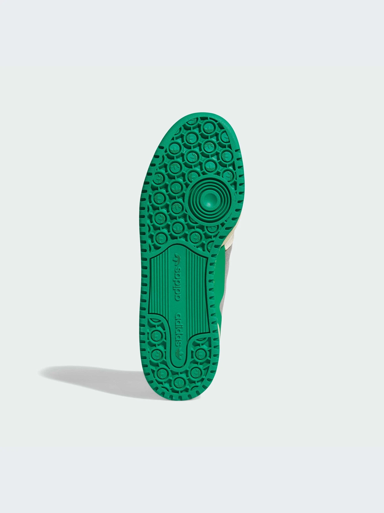 Кроссовки Adidas Forum модель JI3272-KZ Кроссовки Adidas Forum модель JI3272-KZ Фото