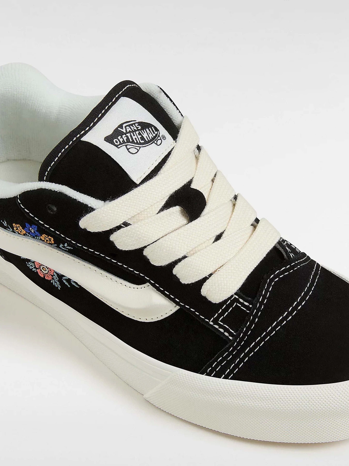 Кеды Vans модель VN000D75F2B1 Кеды Vans модель VN000D75F2B1 Фото
