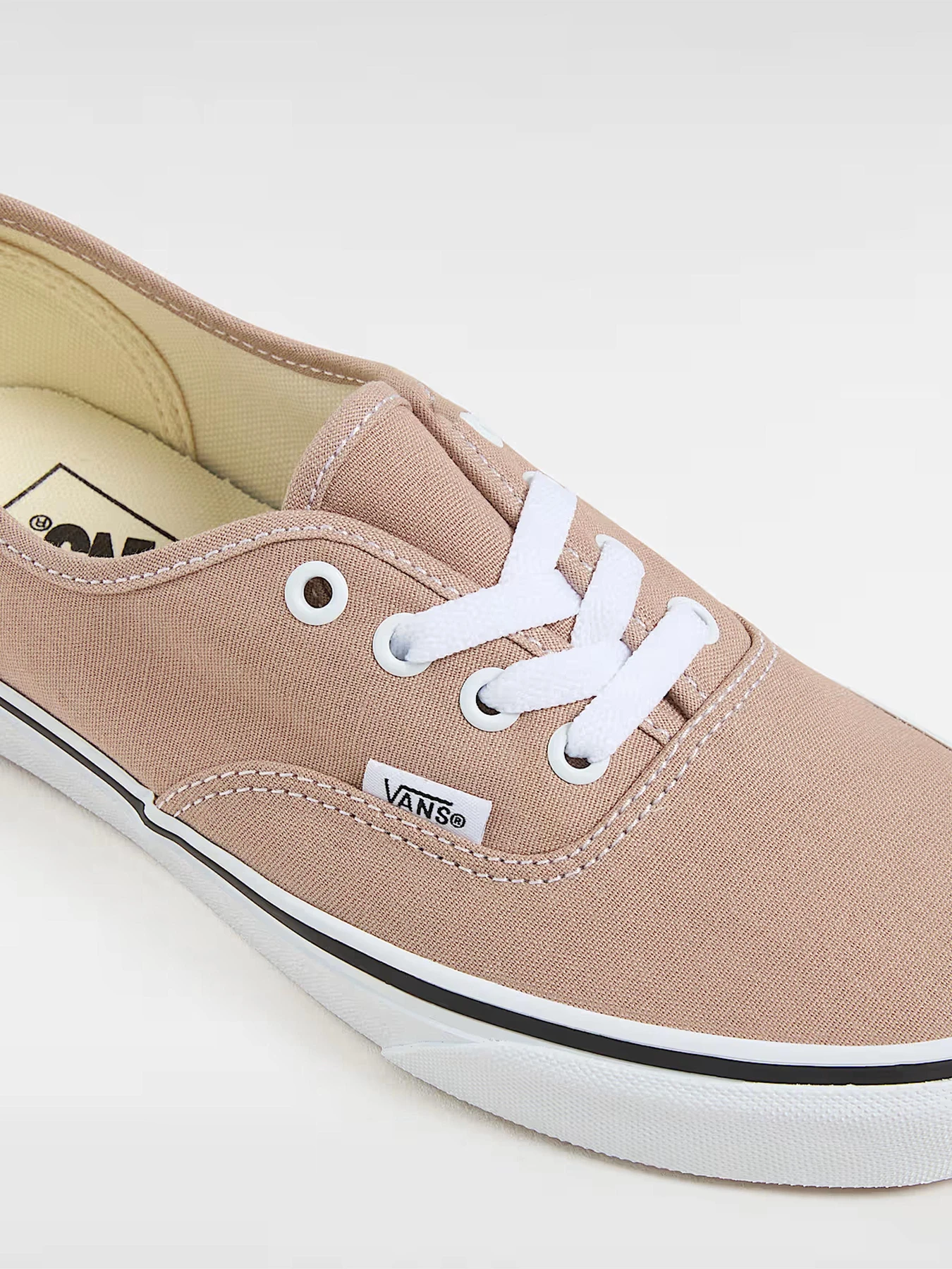 Кеды Vans модель VN000D8BE2V1 Кеды Vans модель VN000D8BE2V1 Фото