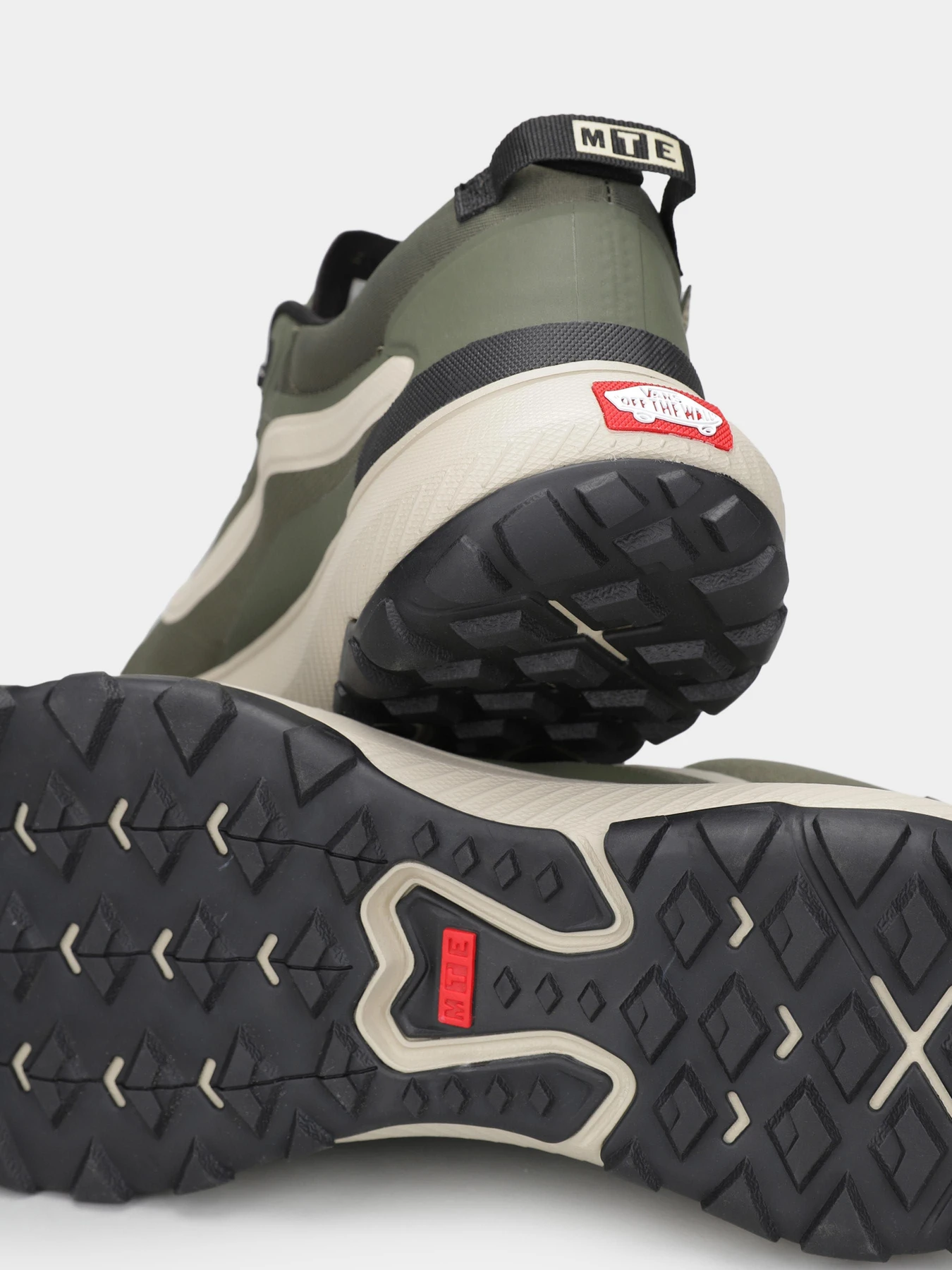 Кроссовки Vans модель VN000CVU50K1 Кроссовки Vans модель VN000CVU50K1 Фото