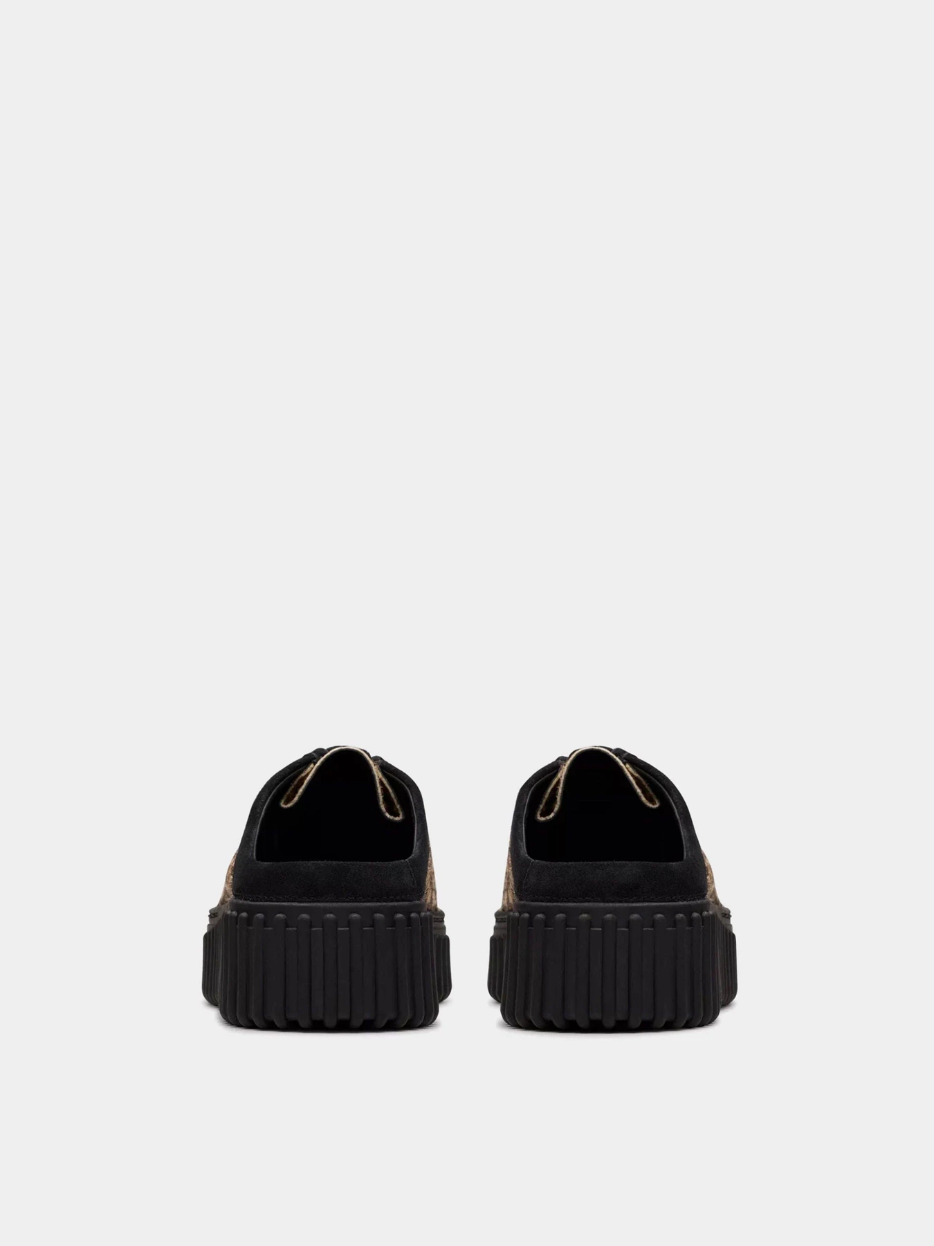 Шлёпанцы Clarks модель 26181195 Шлёпанцы Clarks модель 26181195 Фото