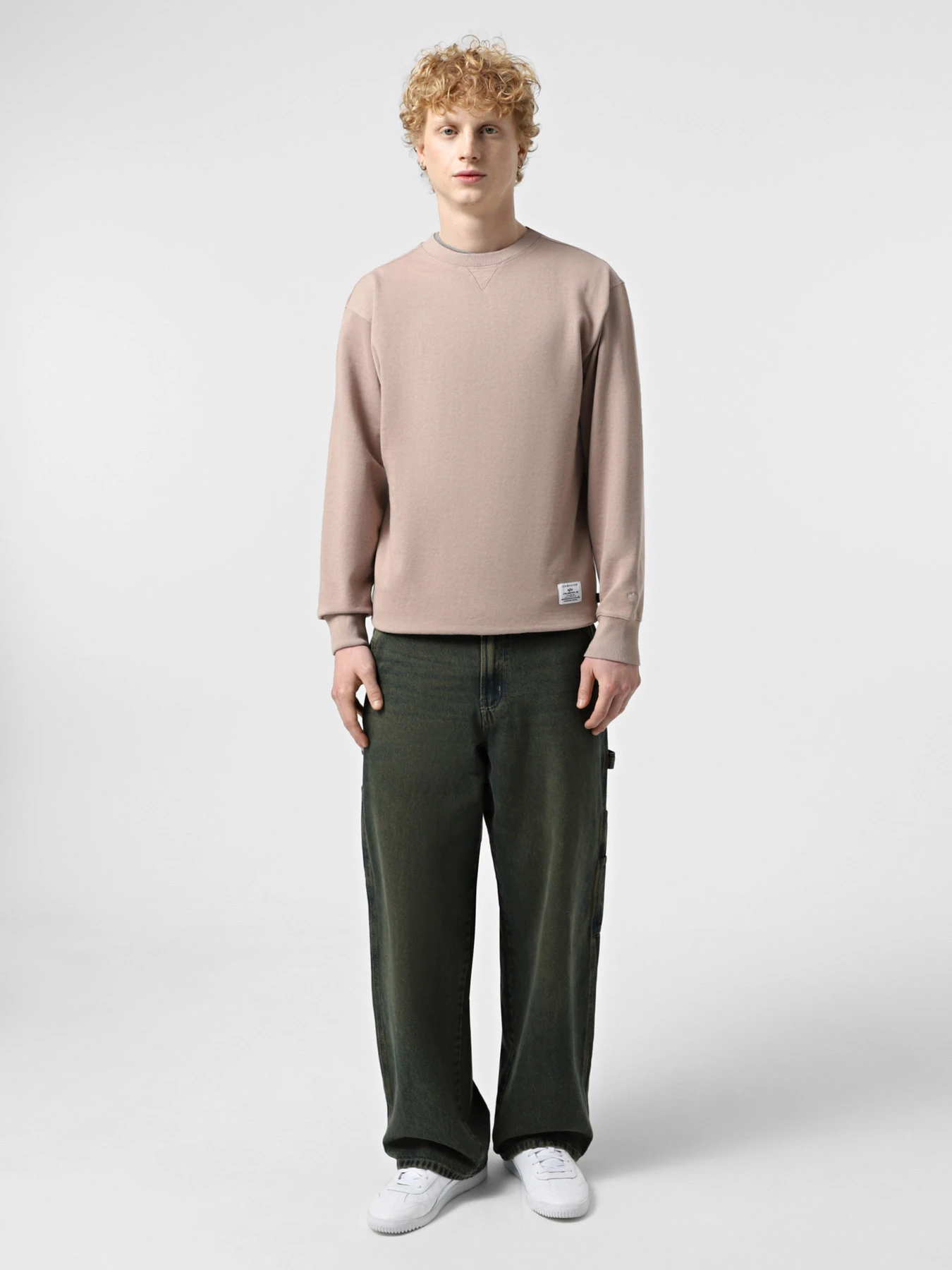 Худи и свитшоты Alpha Industries модель USE55001C1_249 Худи и свитшоты Alpha Industries модель USE55001C1_249 Фото