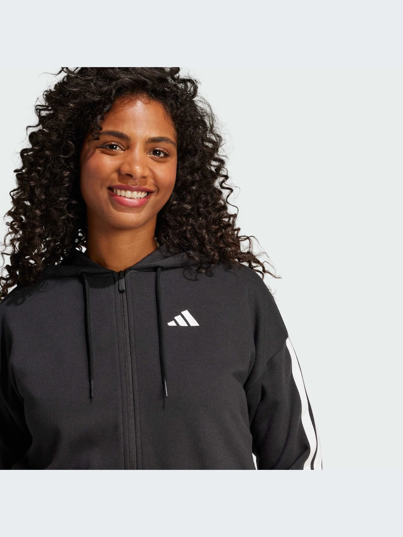 Худи и свитшоты Adidas модель JE0052-KZ Худи и свитшоты Adidas модель JE0052-KZ Фото