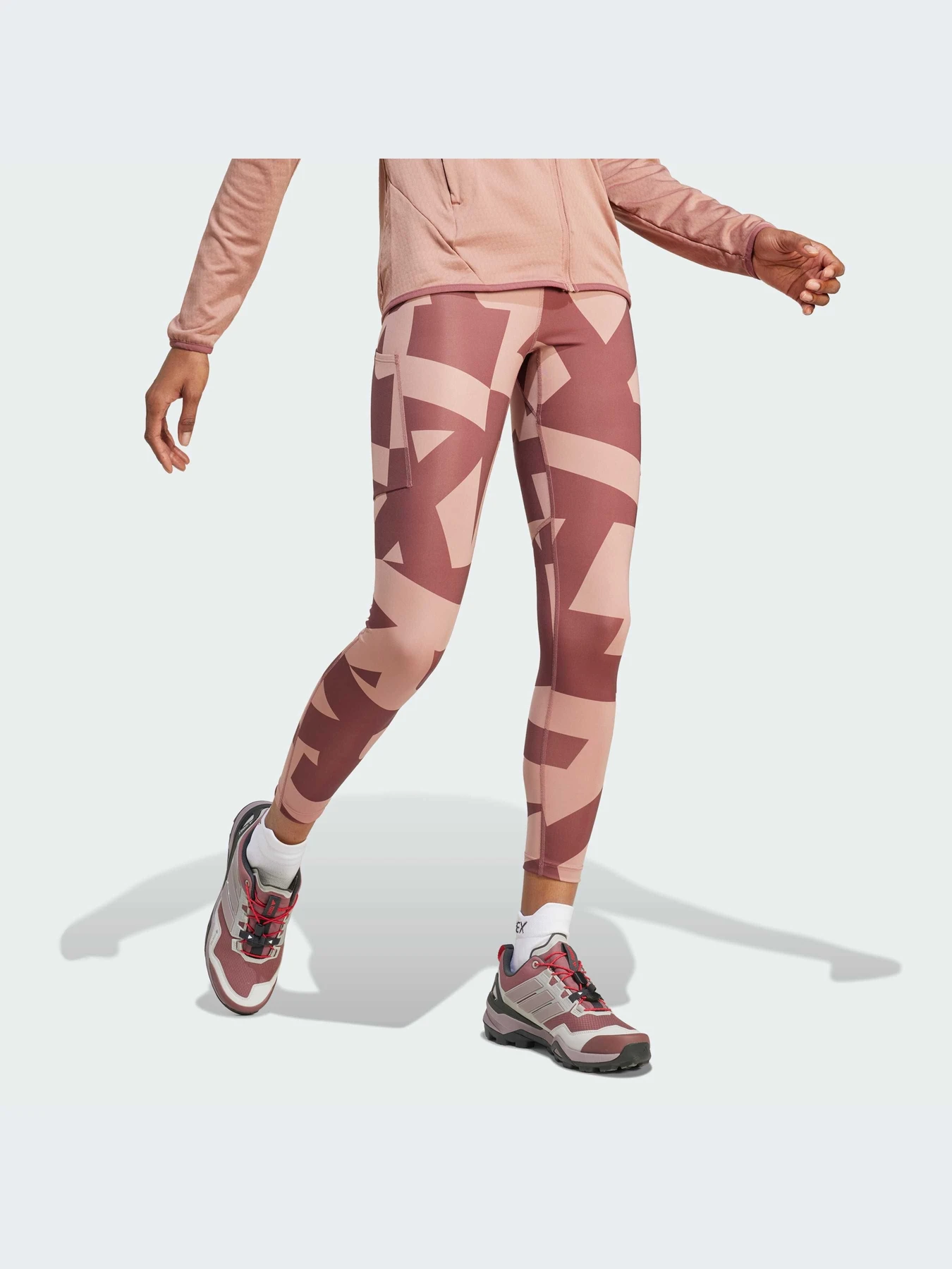 Брюки Adidas модель JE9424-KZ Брюки Adidas модель JE9424-KZ Фото
