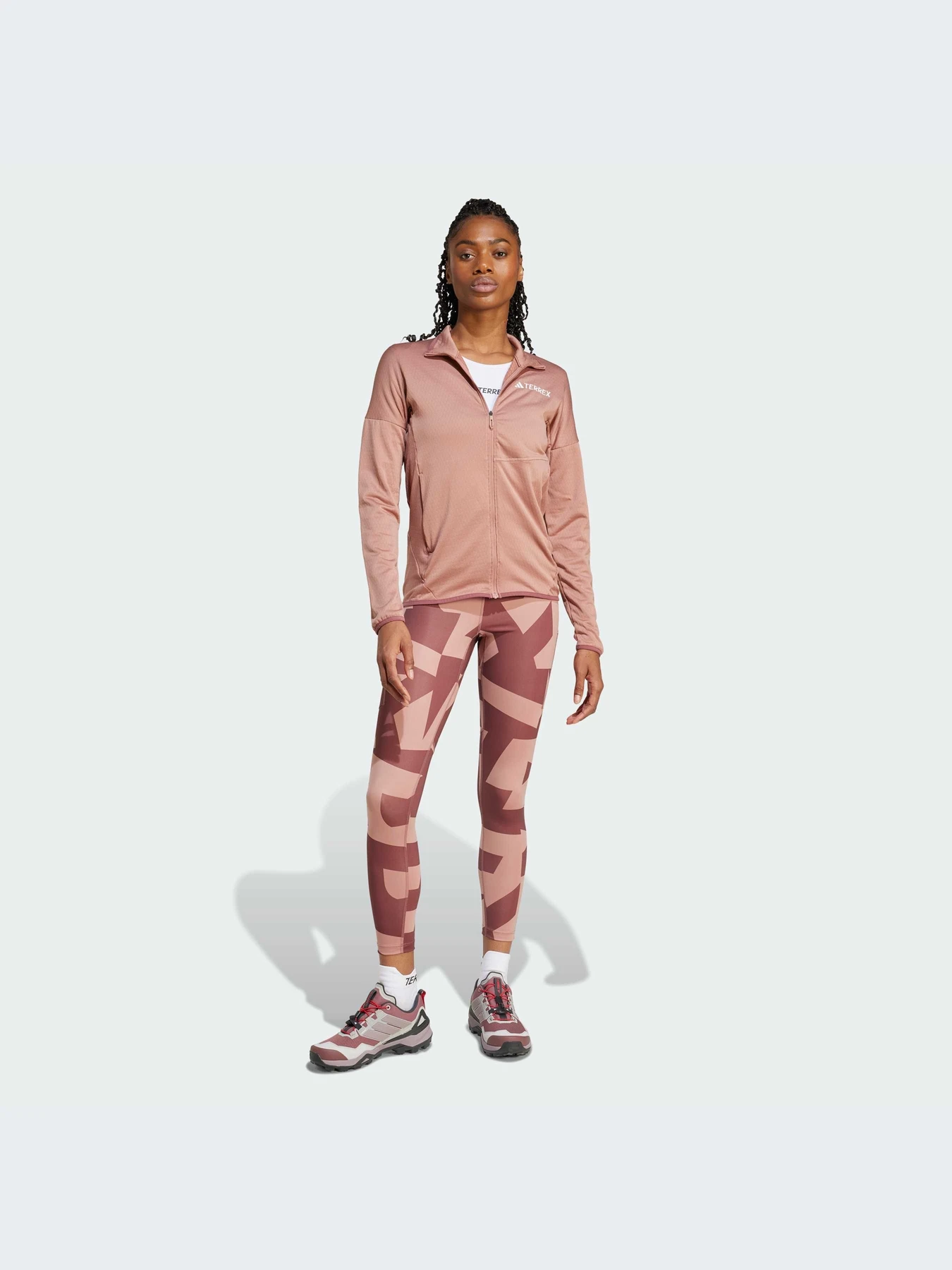 Брюки Adidas модель JE9424-KZ Брюки Adidas модель JE9424-KZ Фото