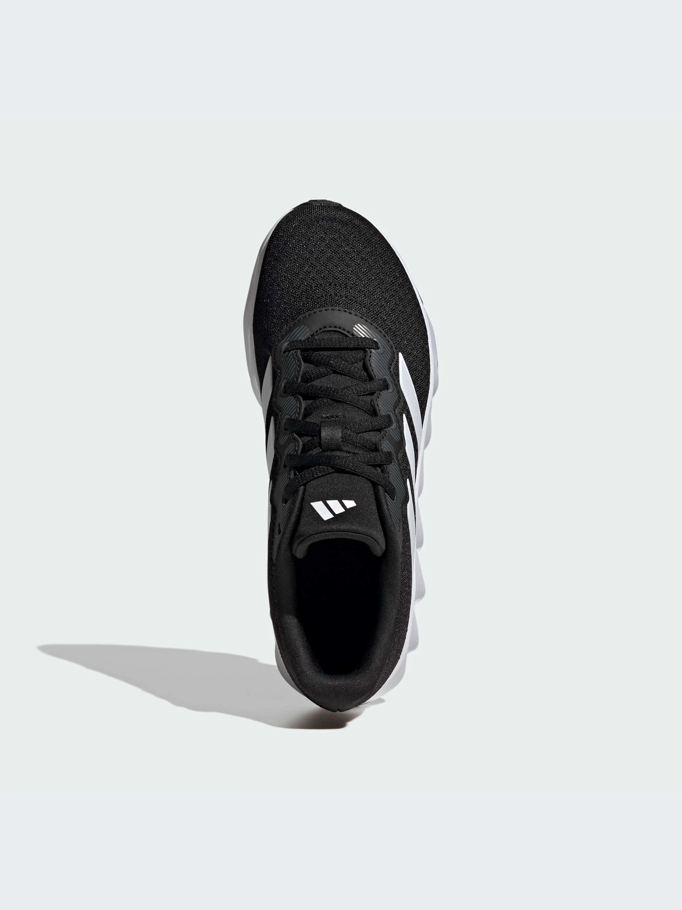 Кроссовки Adidas модель ID5258-KZ Кроссовки Adidas модель ID5258-KZ Фото