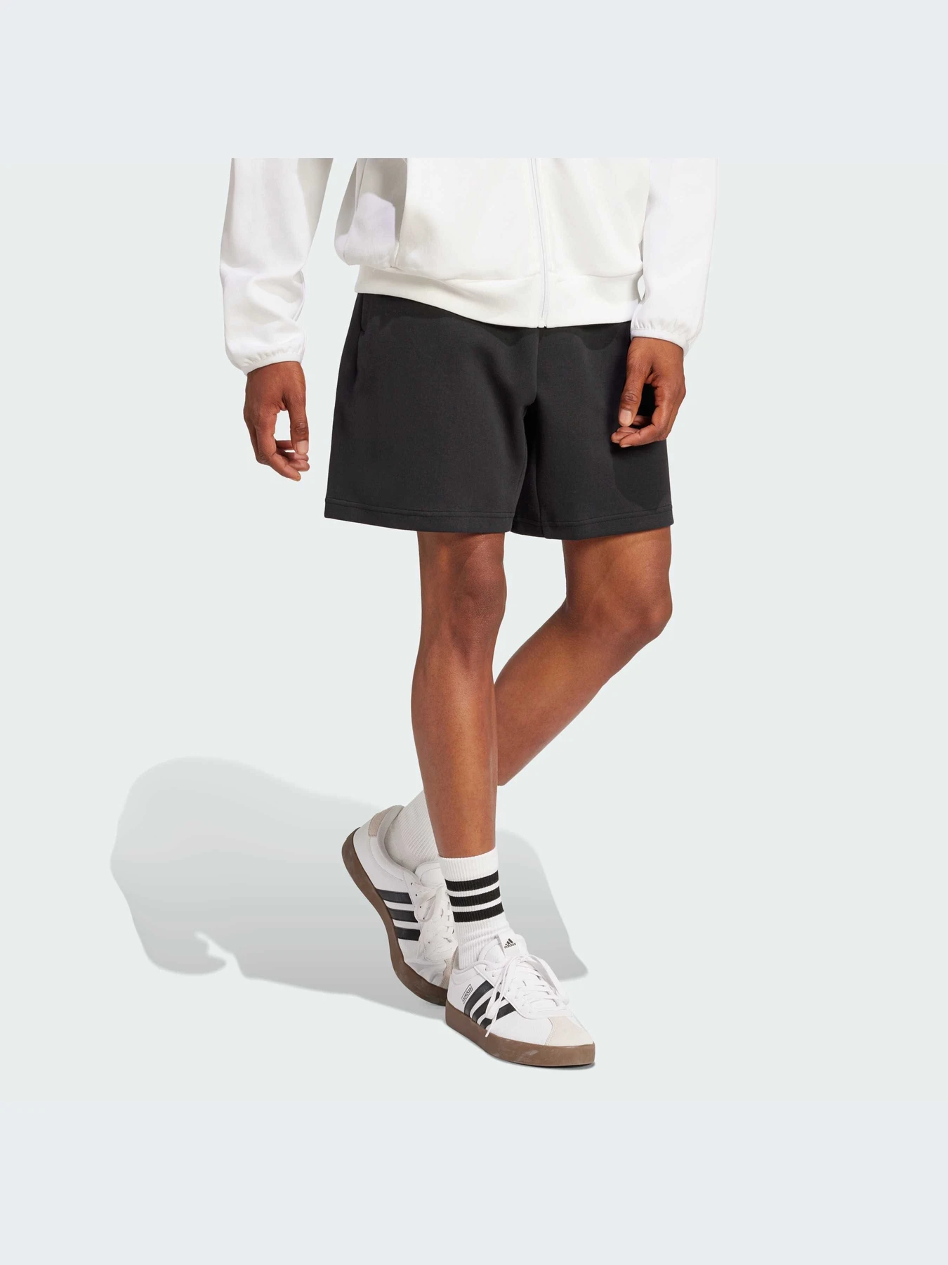 Шорты Adidas модель JD4956-KZ Шорты Adidas модель JD4956-KZ Фото