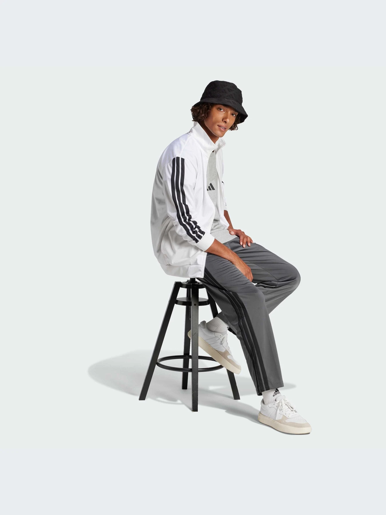 Футболки и поло Adidas модель JC5340-KZ Футболки и поло Adidas модель JC5340-KZ Фото