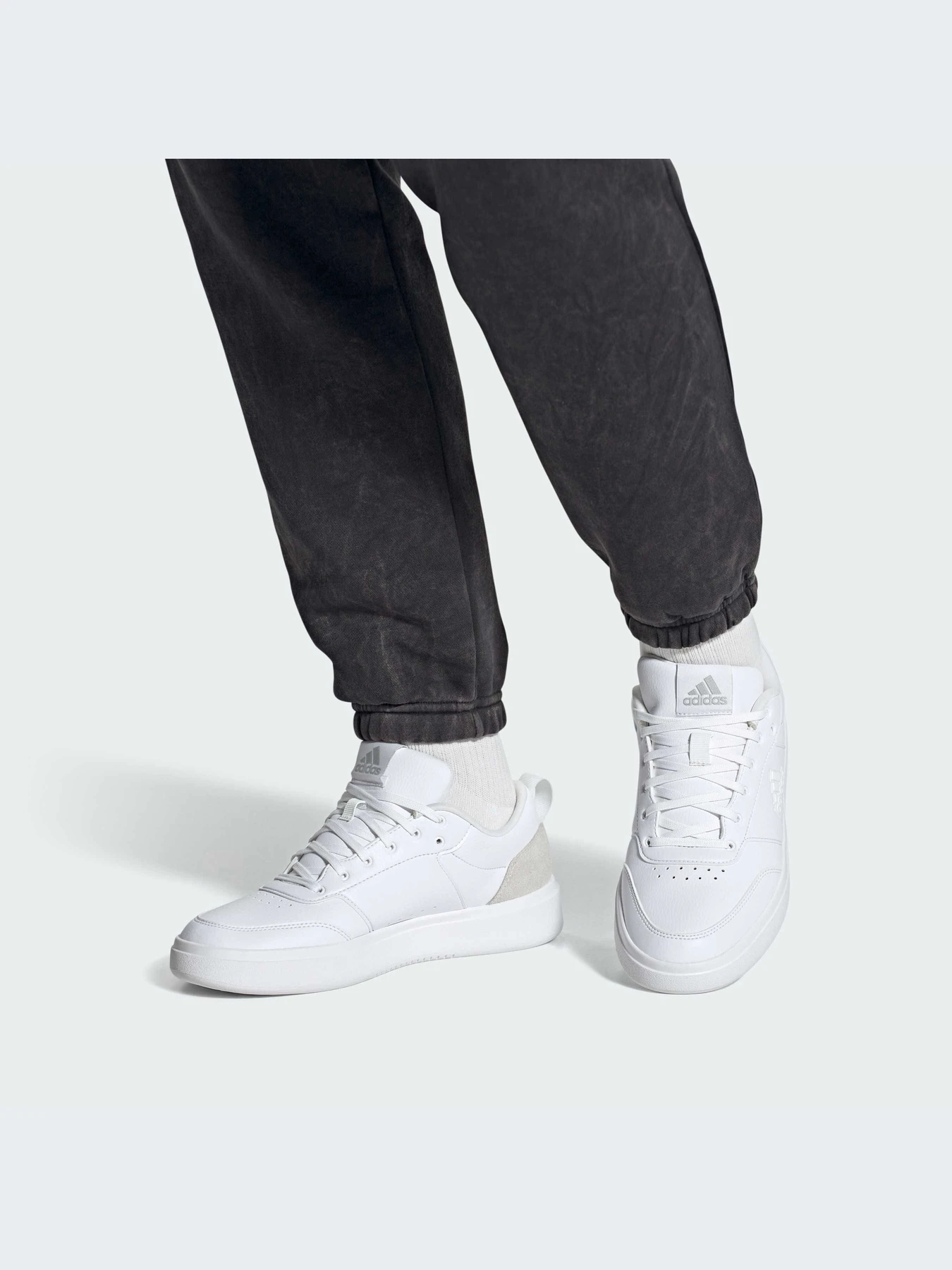 Кроссовки Adidas модель IG9848-KZ Кроссовки Adidas модель IG9848-KZ Фото