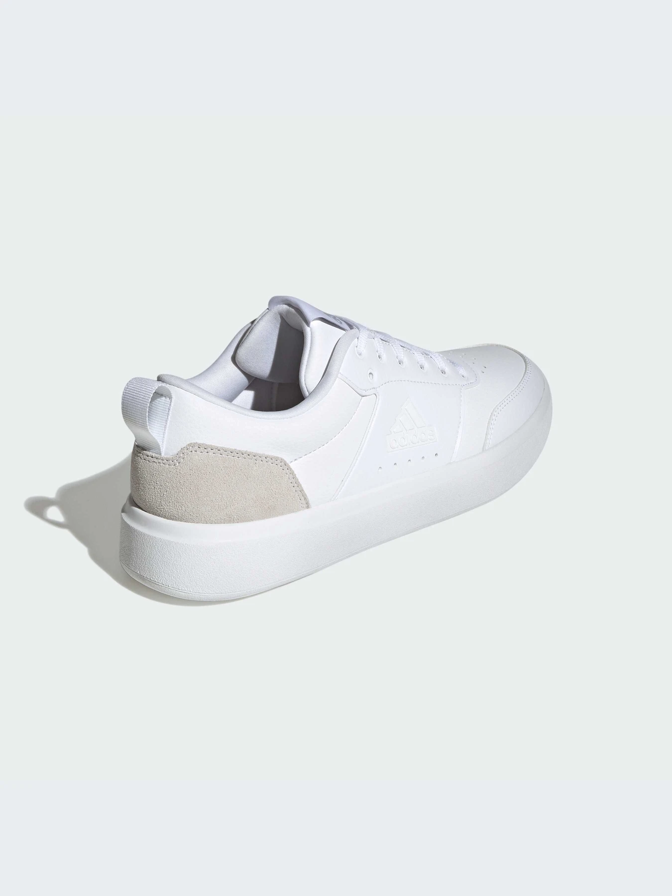 Кроссовки Adidas модель IG9848-KZ Кроссовки Adidas модель IG9848-KZ Фото