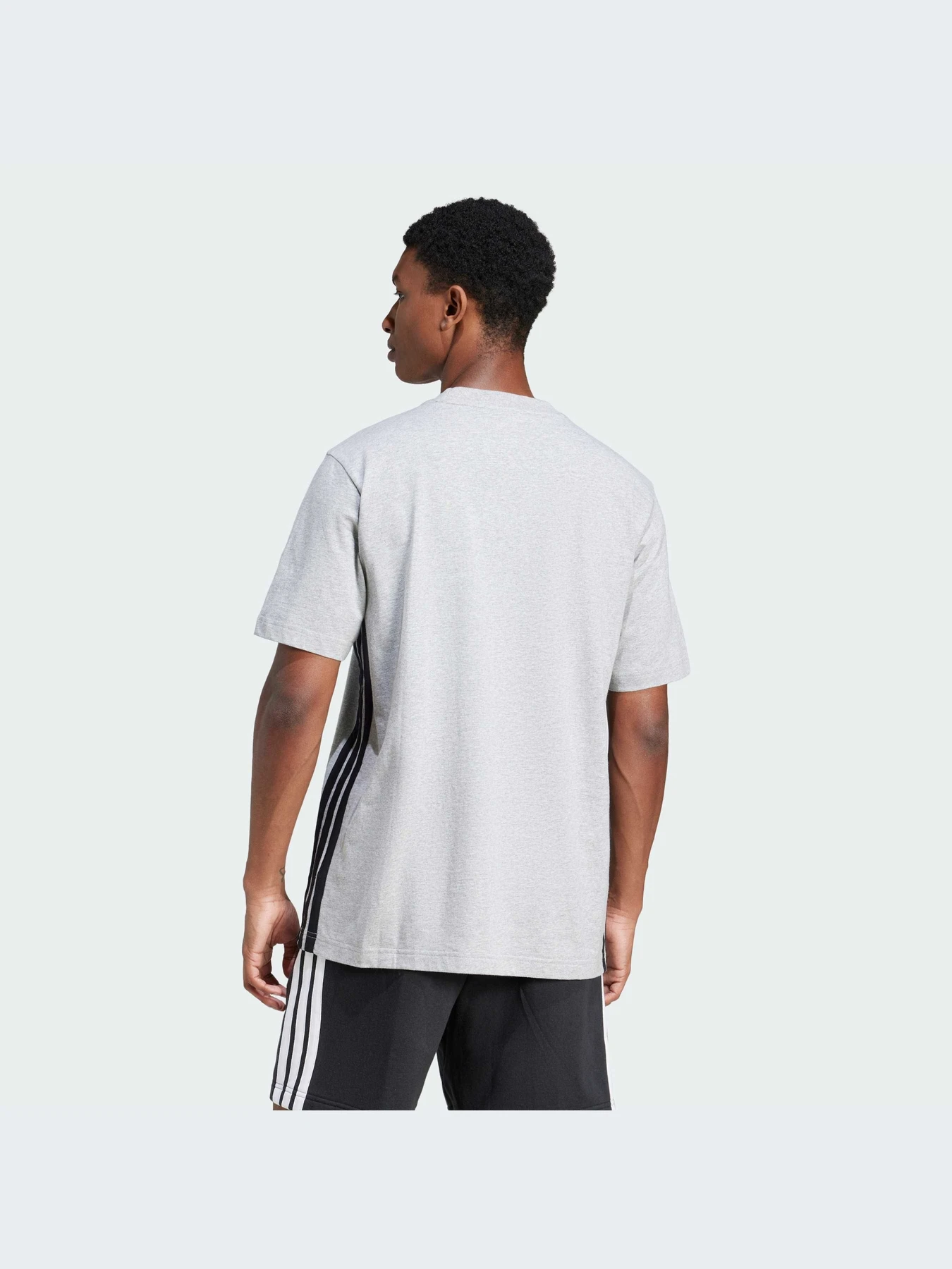 Футболки и поло Adidas модель JE6396-KZ Футболки и поло Adidas модель JE6396-KZ Фото