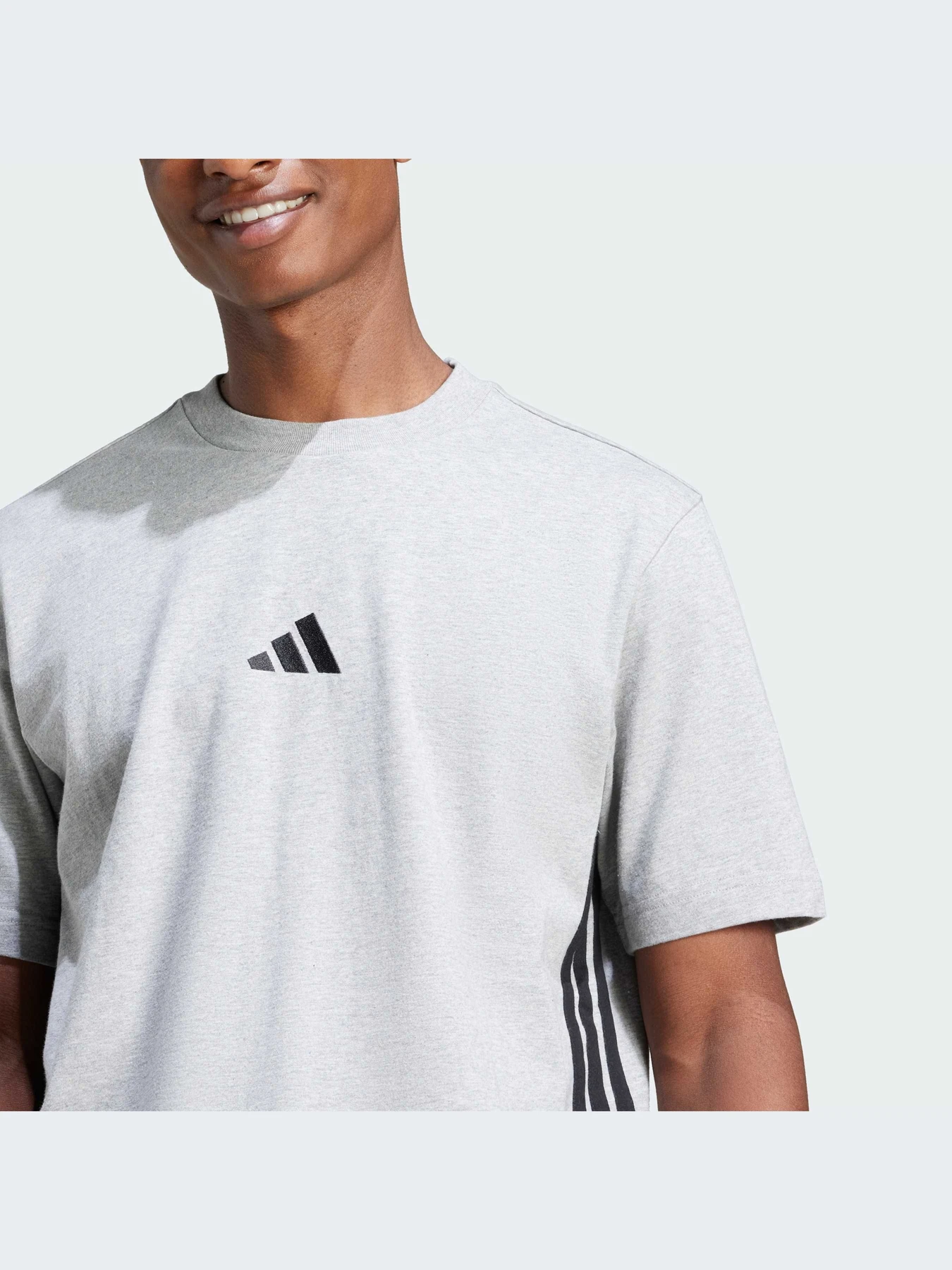 Футболки и поло Adidas модель JE6396-KZ Футболки и поло Adidas модель JE6396-KZ Фото
