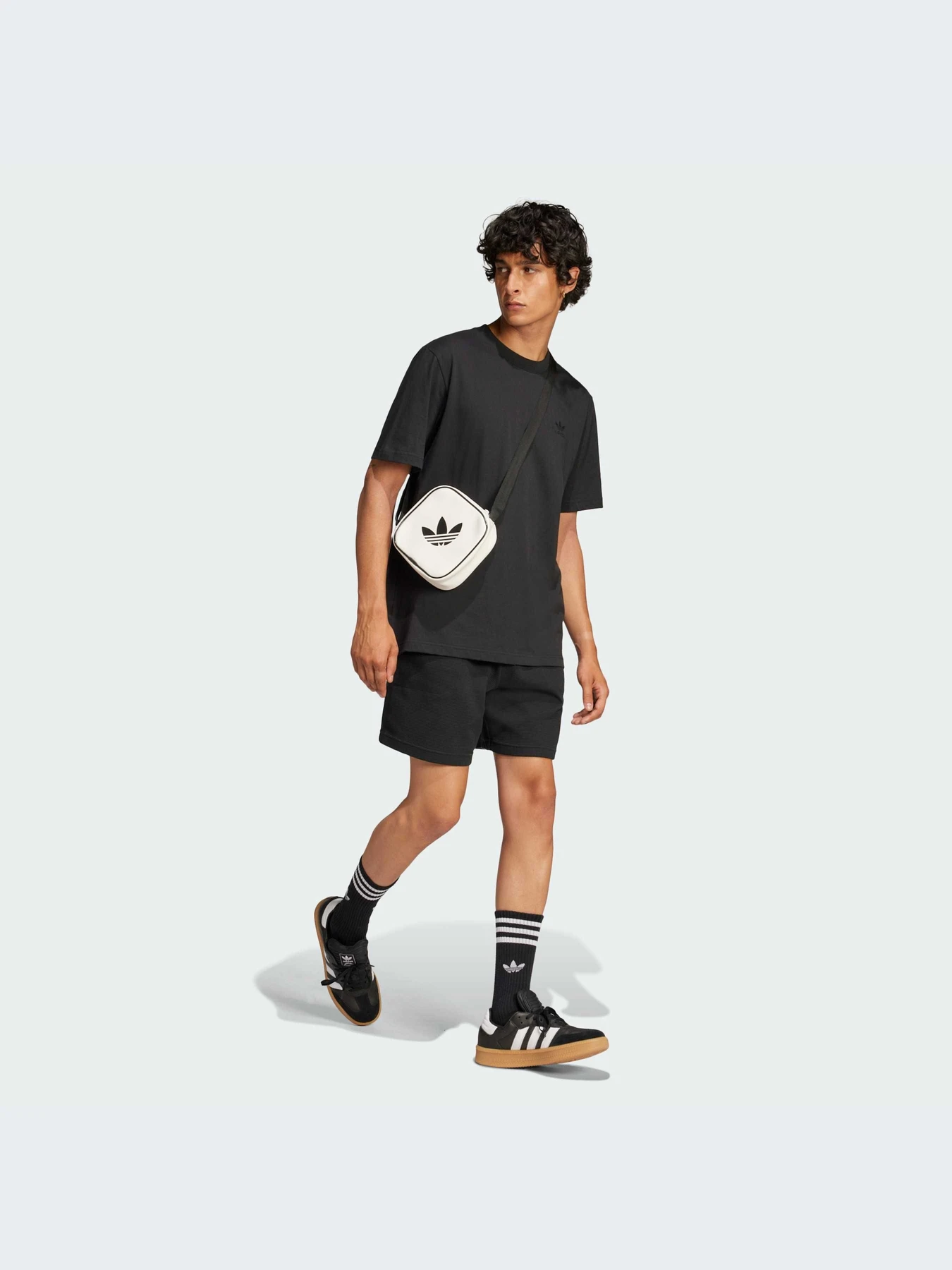 Футболки и поло Adidas модель JP0193-KZ Футболки и поло Adidas модель JP0193-KZ Фото