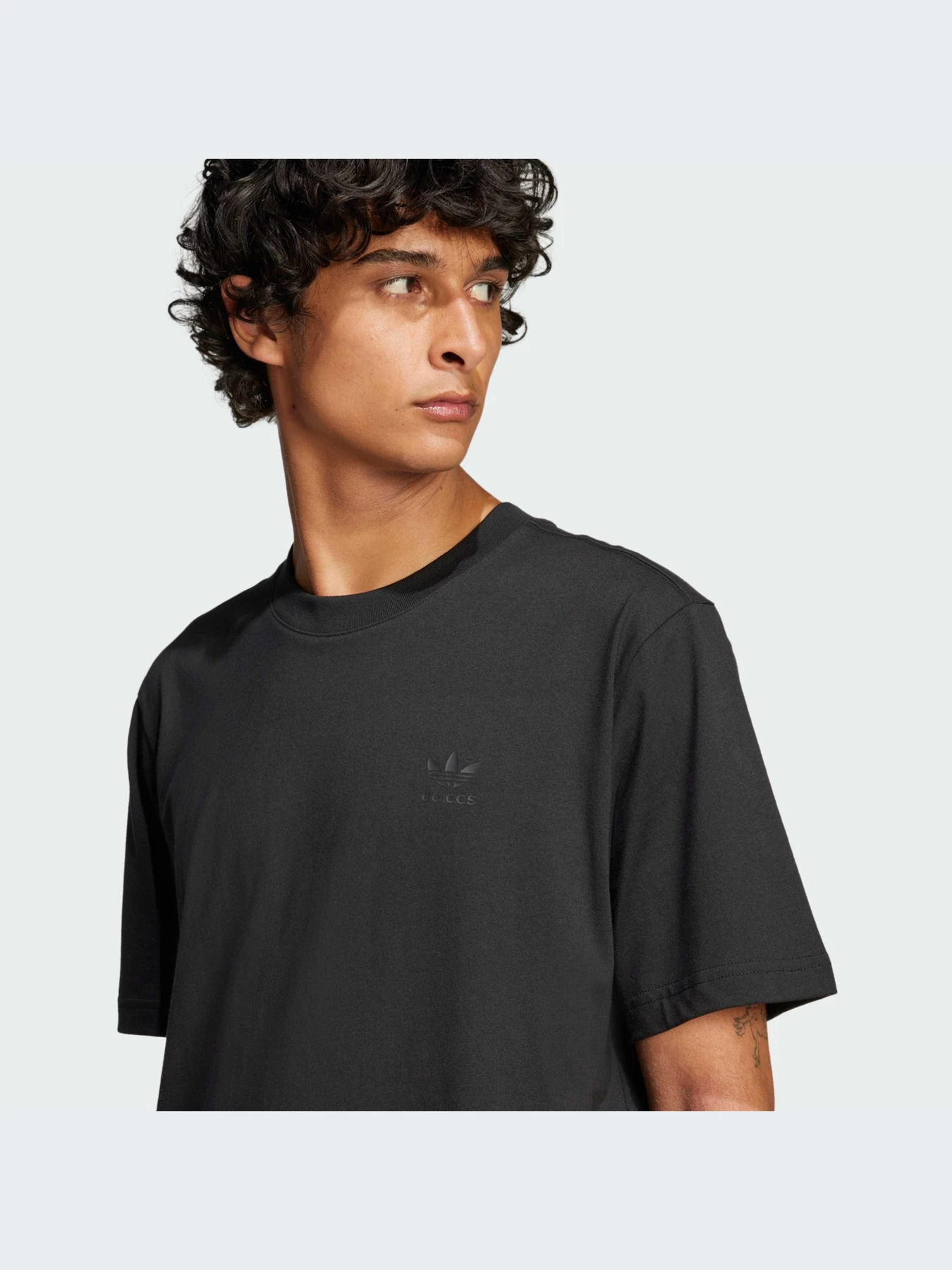Футболки и поло Adidas модель JP0193-KZ Футболки и поло Adidas модель JP0193-KZ Фото