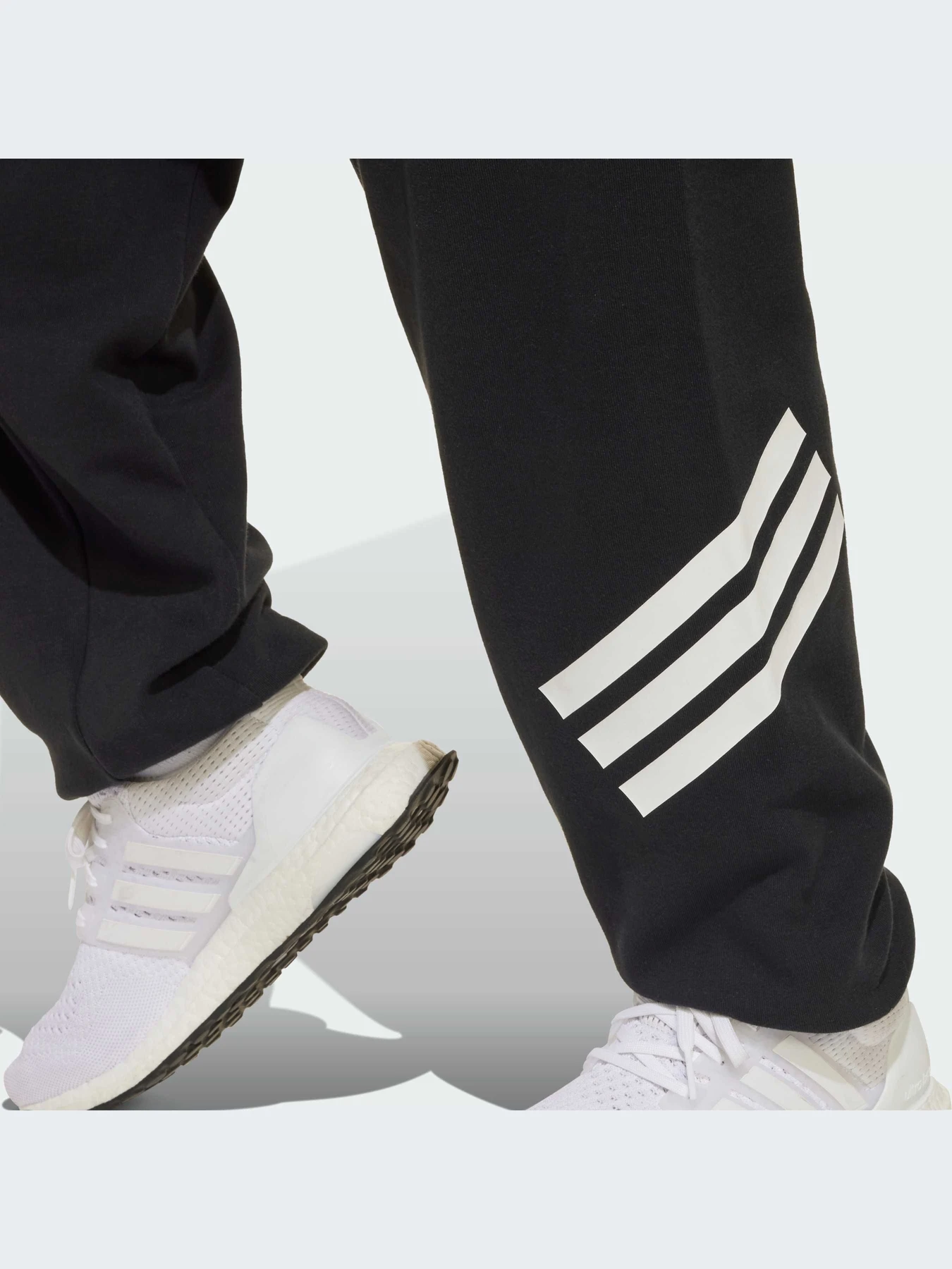 Брюки Adidas модель JD1298-KZ Брюки Adidas модель JD1298-KZ Фото