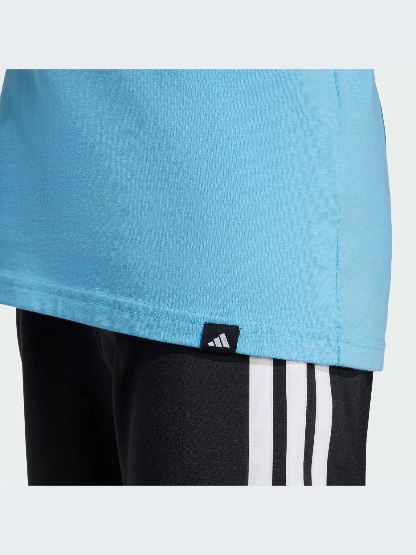 Футболки и поло Adidas модель JJ1413-KZ Футболки и поло Adidas модель JJ1413-KZ Фото
