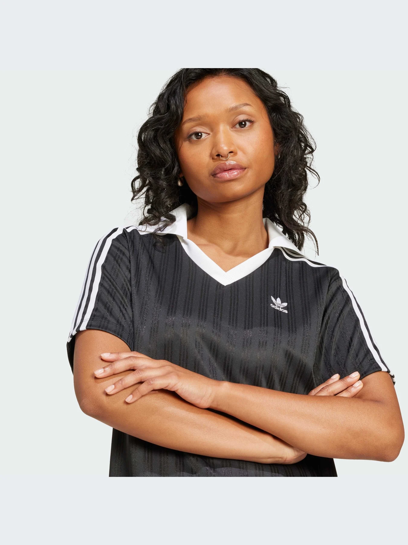 Платья Adidas Adicolor модель JD2599-KZ Платья Adidas Adicolor модель JD2599-KZ Фото
