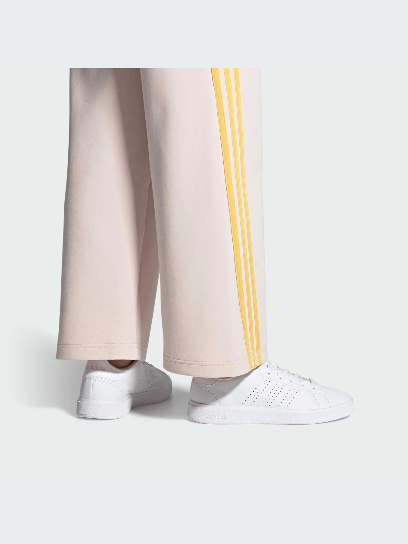 Кроссовки Adidas Advantage модель IF4136-KZ Кроссовки Adidas Advantage модель IF4136-KZ Фото