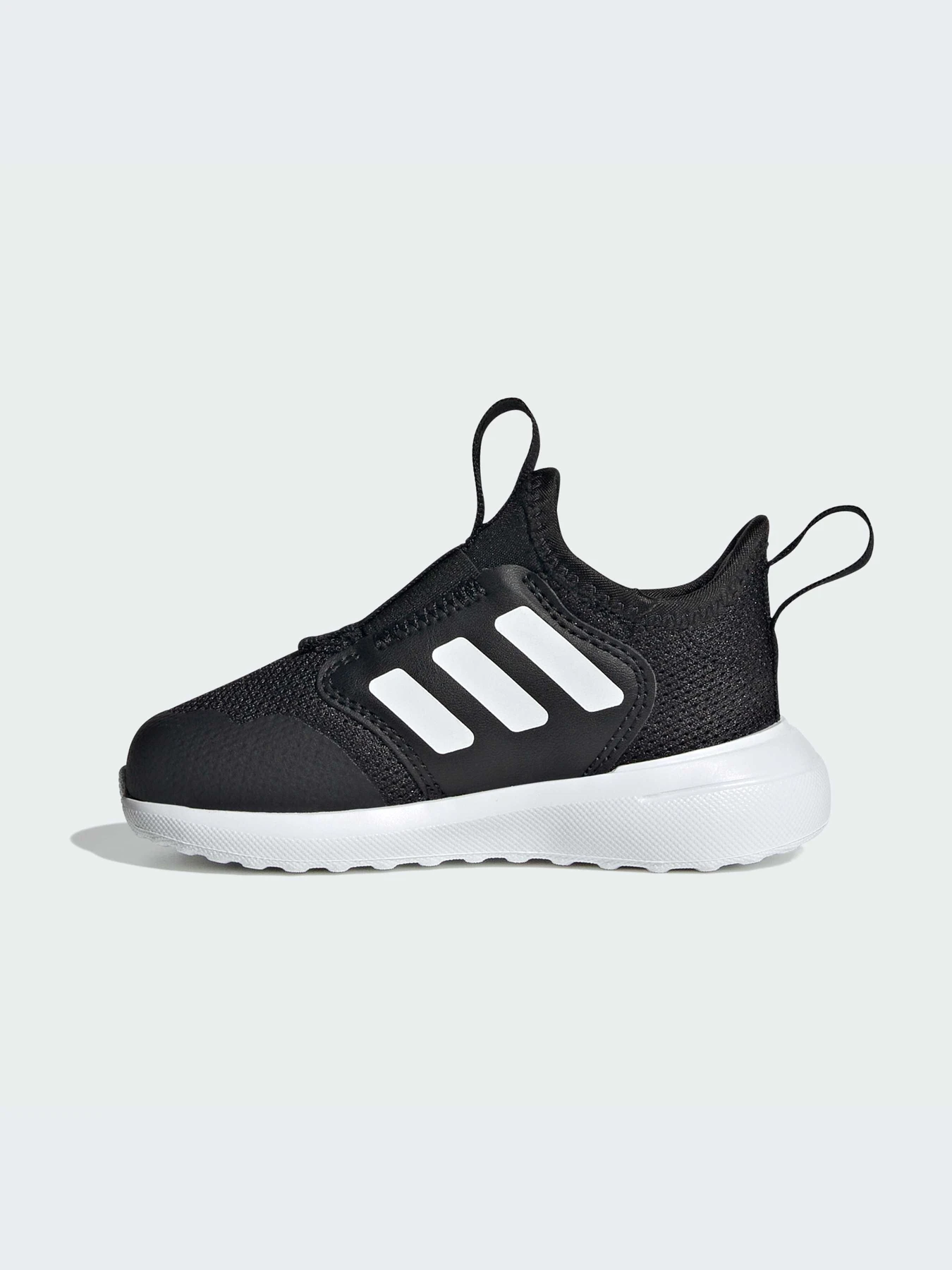 Кроссовки Adidas модель IH1059-KZ Кроссовки Adidas модель IH1059-KZ Фото
