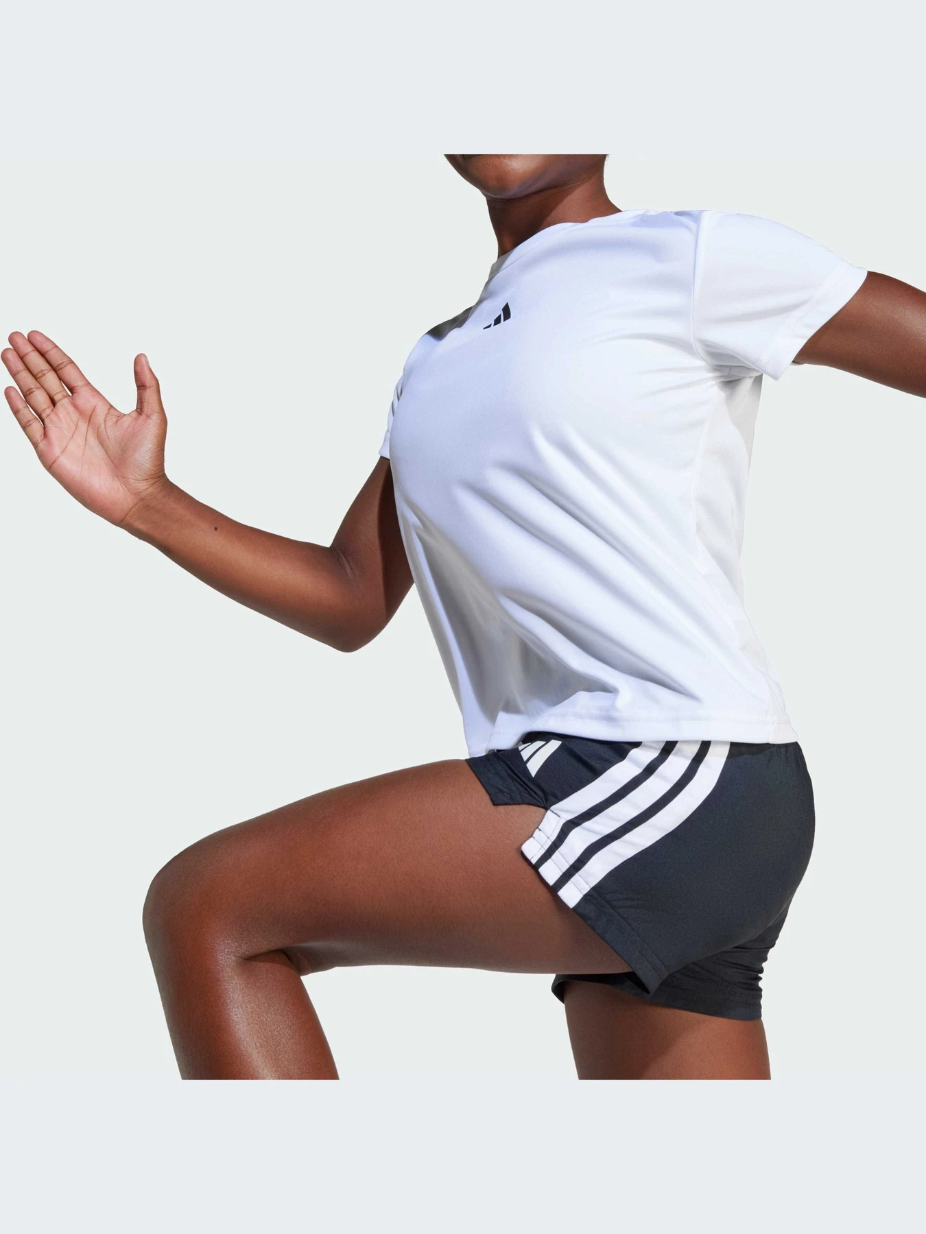Футболки и поло Adidas модель JJ1066-KZ Футболки и поло Adidas модель JJ1066-KZ Фото