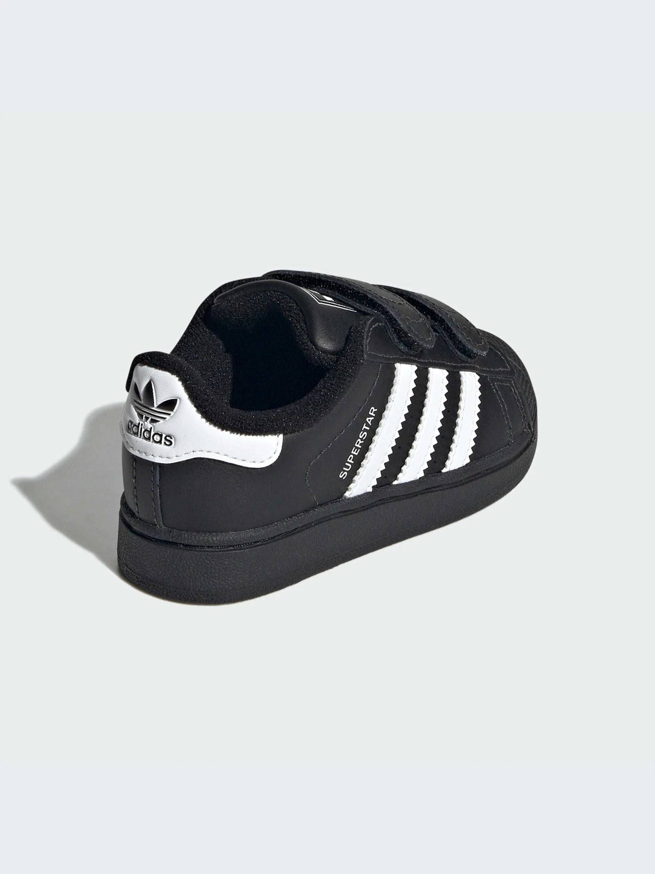 Кроссовки Adidas Superstar модель JI3991-KZ Кроссовки Adidas Superstar модель JI3991-KZ Фото