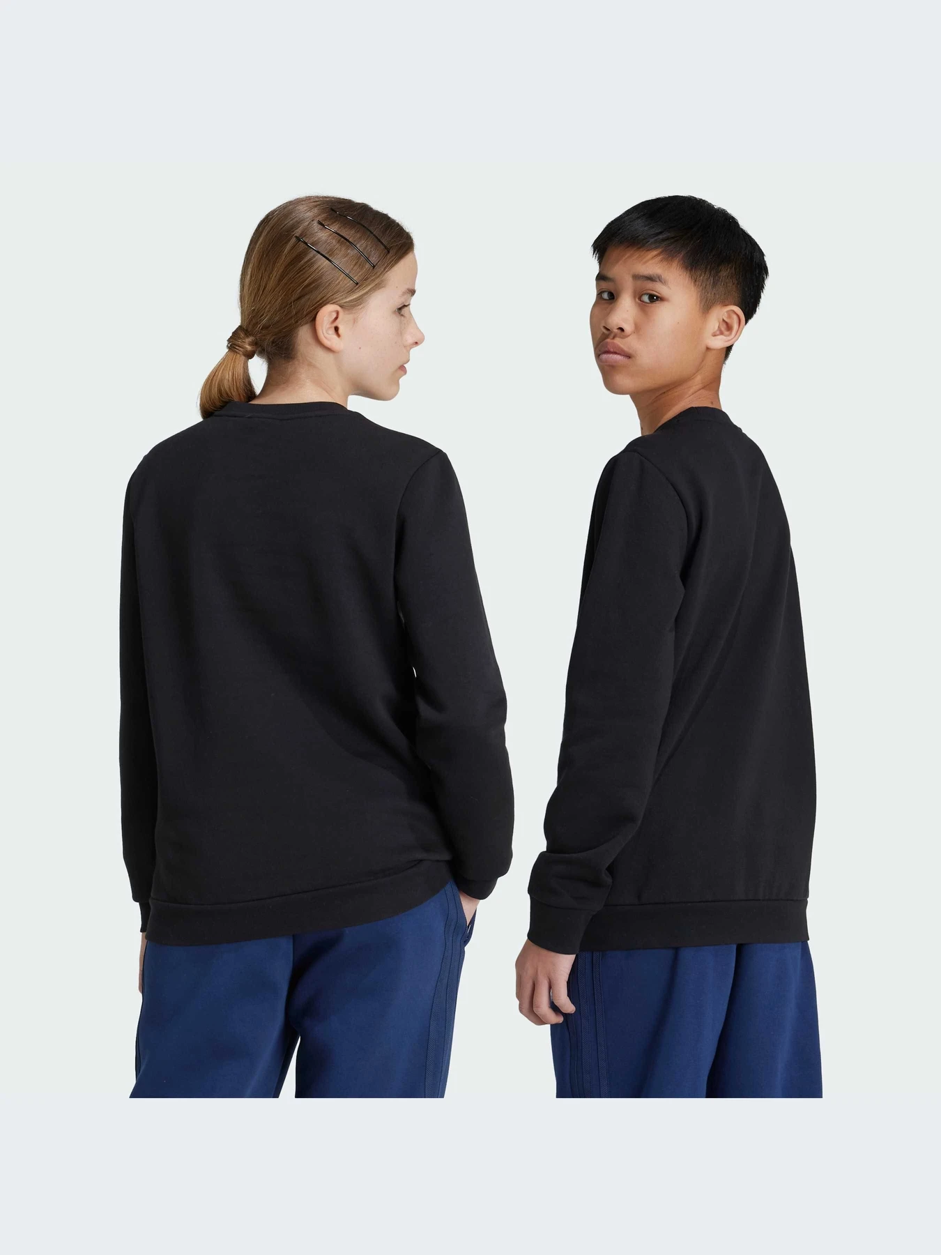 Худи и свитшоты Adidas модель IW3497-KZ Худи и свитшоты Adidas модель IW3497-KZ Фото