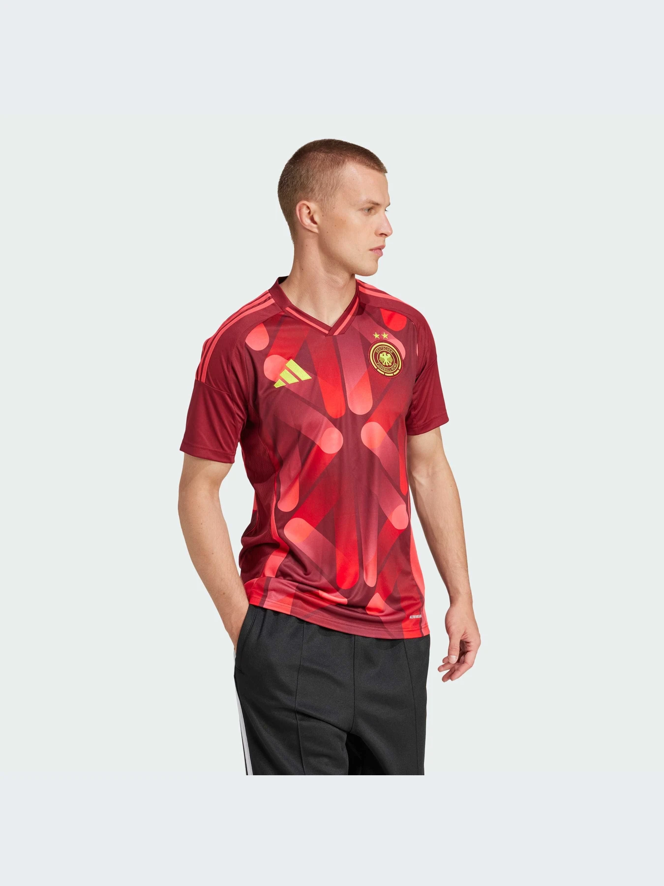 Футболки и поло Adidas модель JF2605-KZ Футболки и поло Adidas модель JF2605-KZ Фото