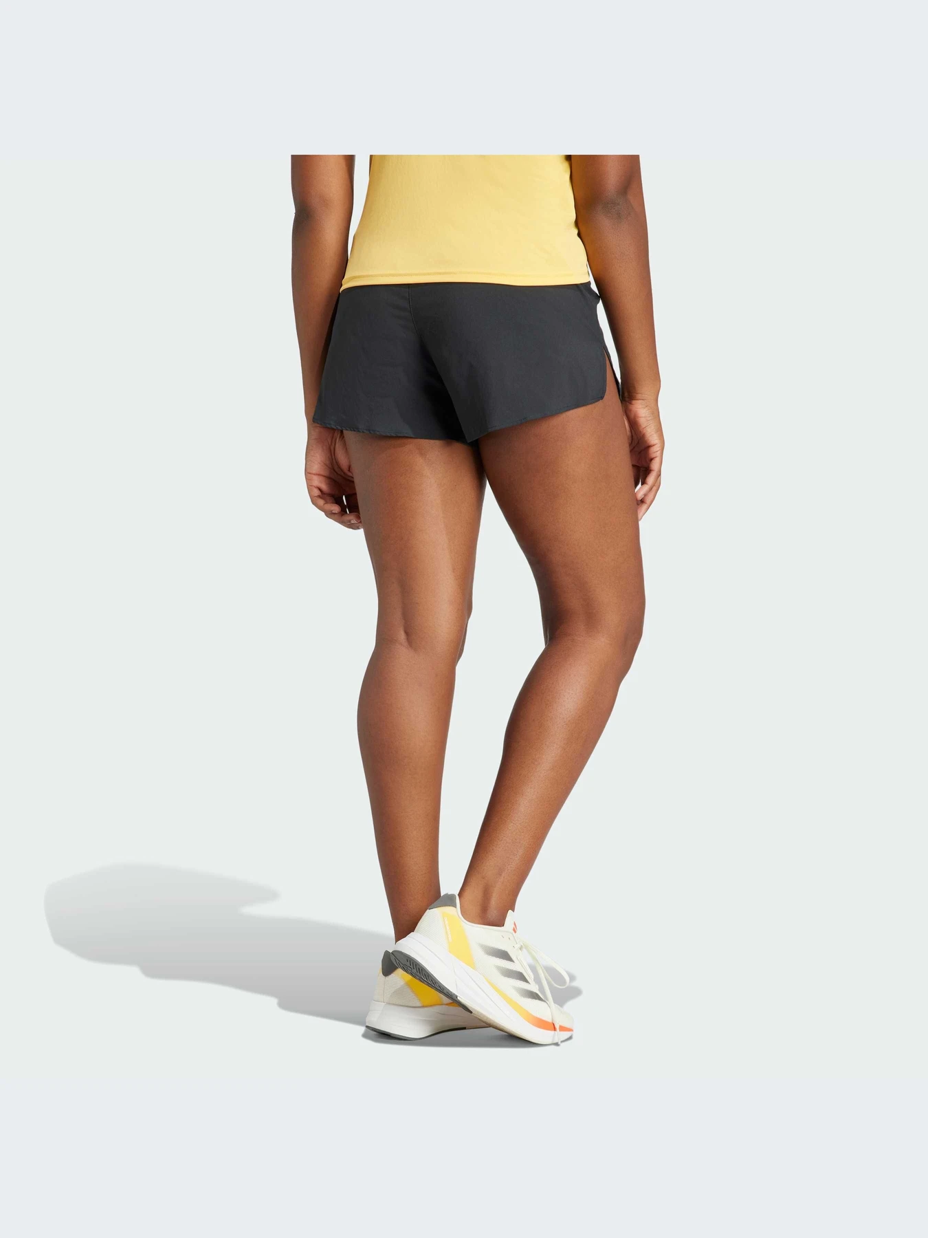 Шорты Adidas модель IN8707-KZ Шорты Adidas модель IN8707-KZ Фото