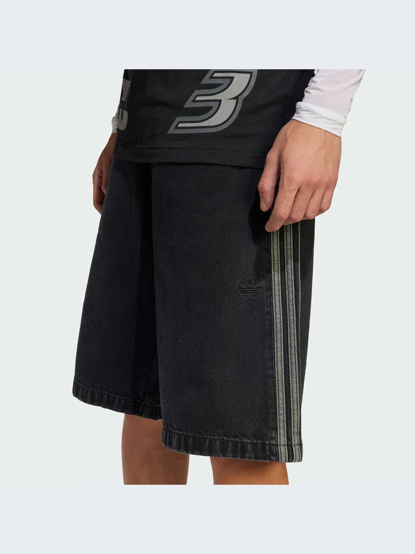 Шорты Adidas Adicolor модель JC6719-KZ Шорты Adidas Adicolor модель JC6719-KZ Фото