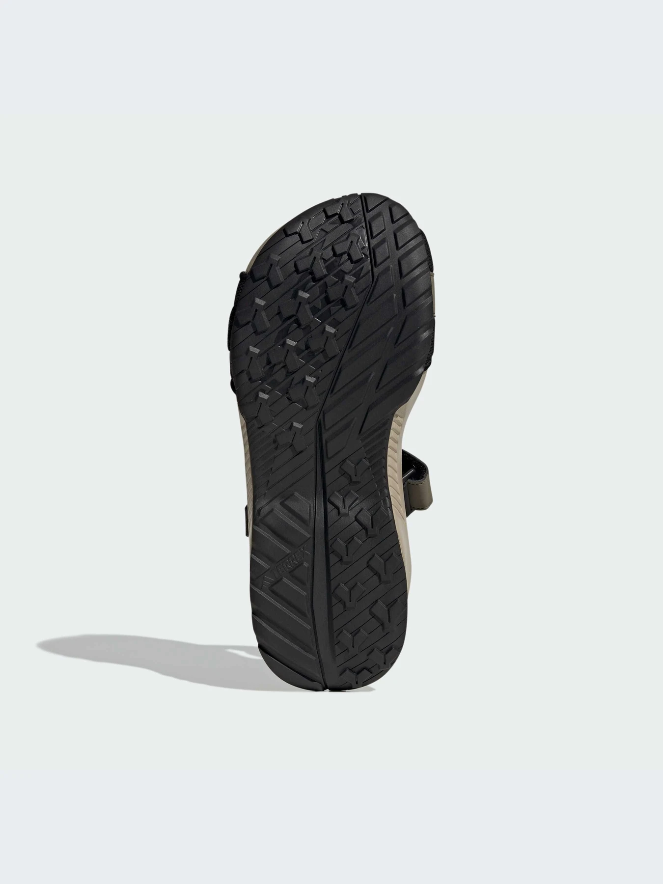 Сандалии Adidas модель JQ2236-KZ Сандалии Adidas модель JQ2236-KZ Фото