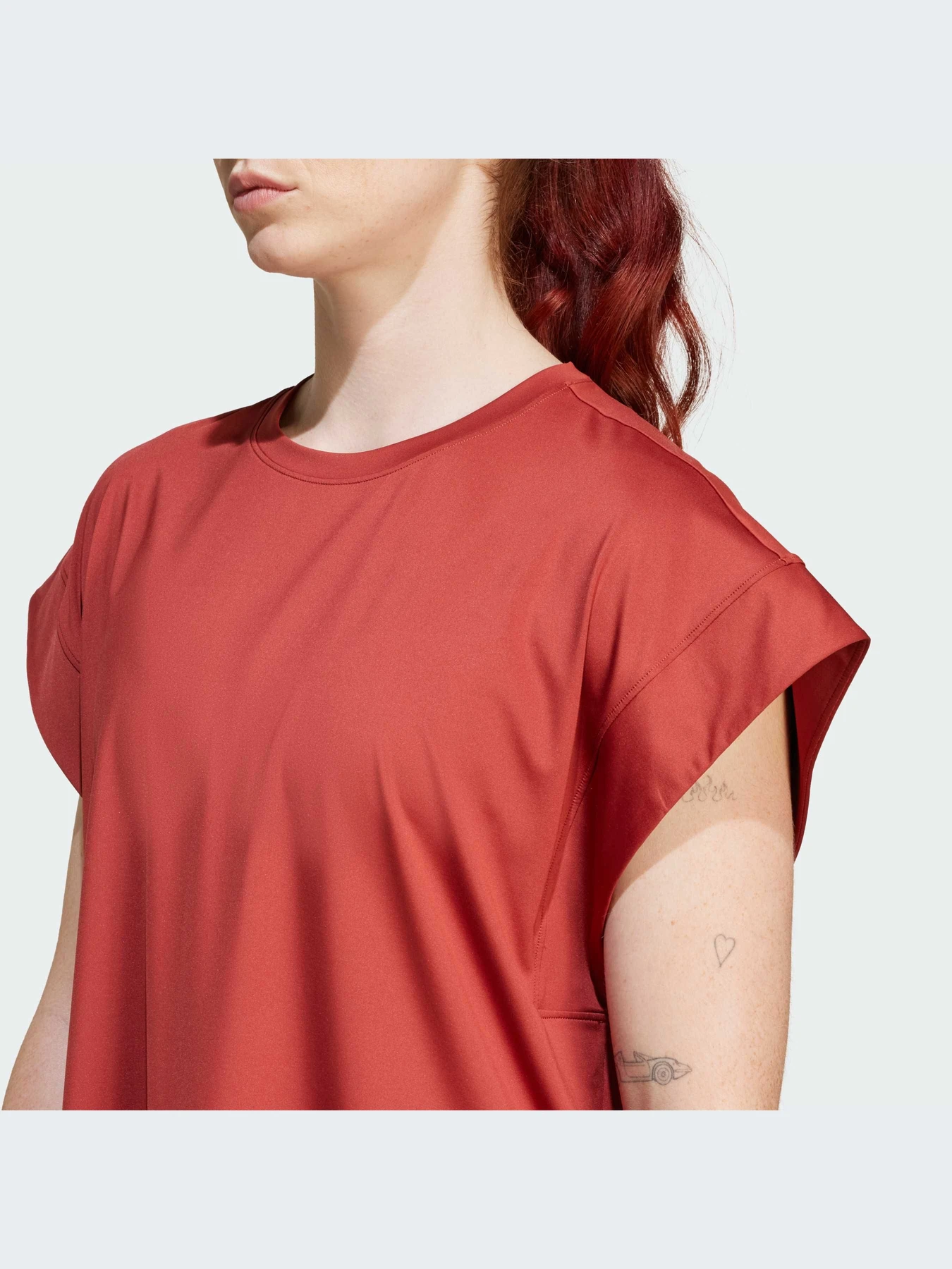 Футболки и поло Adidas модель JL7796-KZ Футболки и поло Adidas модель JL7796-KZ Фото