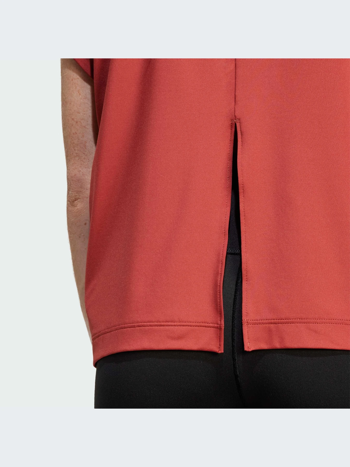 Футболки и поло Adidas модель JL7796-KZ Футболки и поло Adidas модель JL7796-KZ Фото