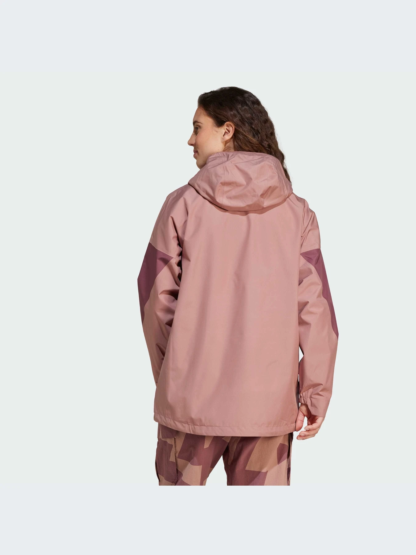 Куртки и дубленки Adidas модель JD8370-KZ Куртки и дубленки Adidas модель JD8370-KZ Фото
