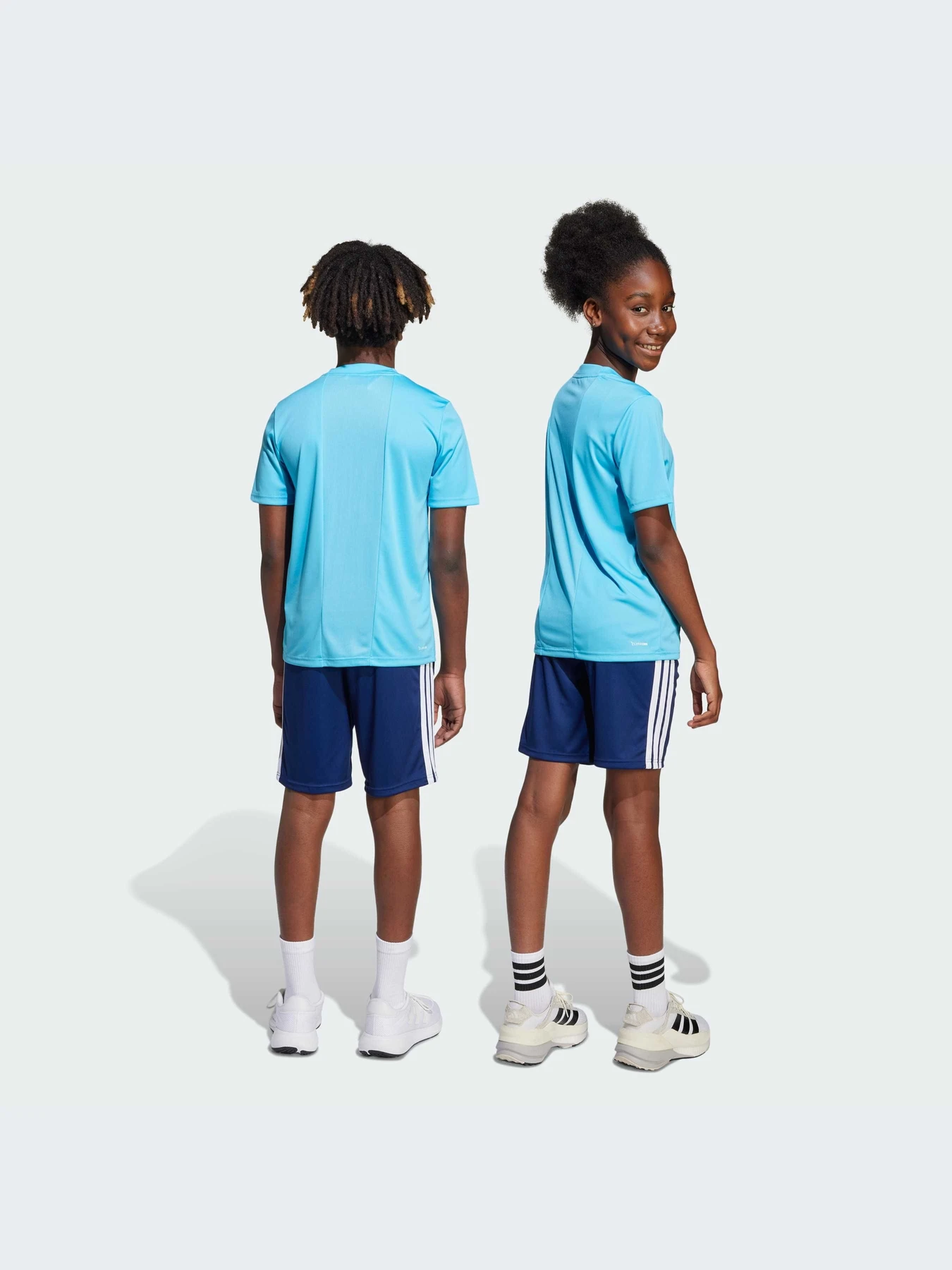 Костюмы Adidas Clima модель JJ1031-KZ Костюмы Adidas Clima модель JJ1031-KZ Фото