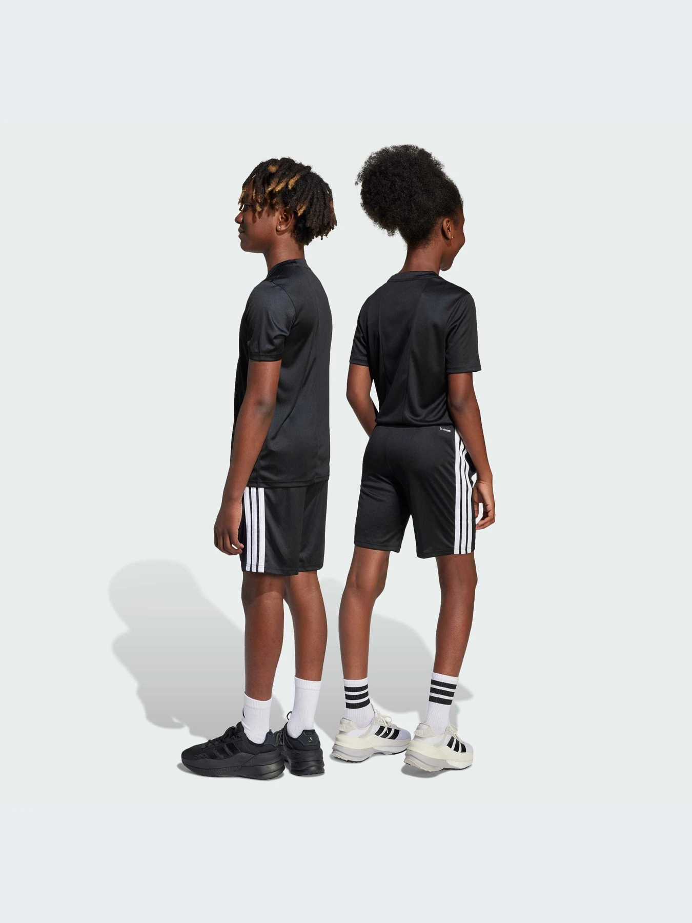 Костюмы Adidas Clima модель JJ1029-KZ Костюмы Adidas Clima модель JJ1029-KZ Фото