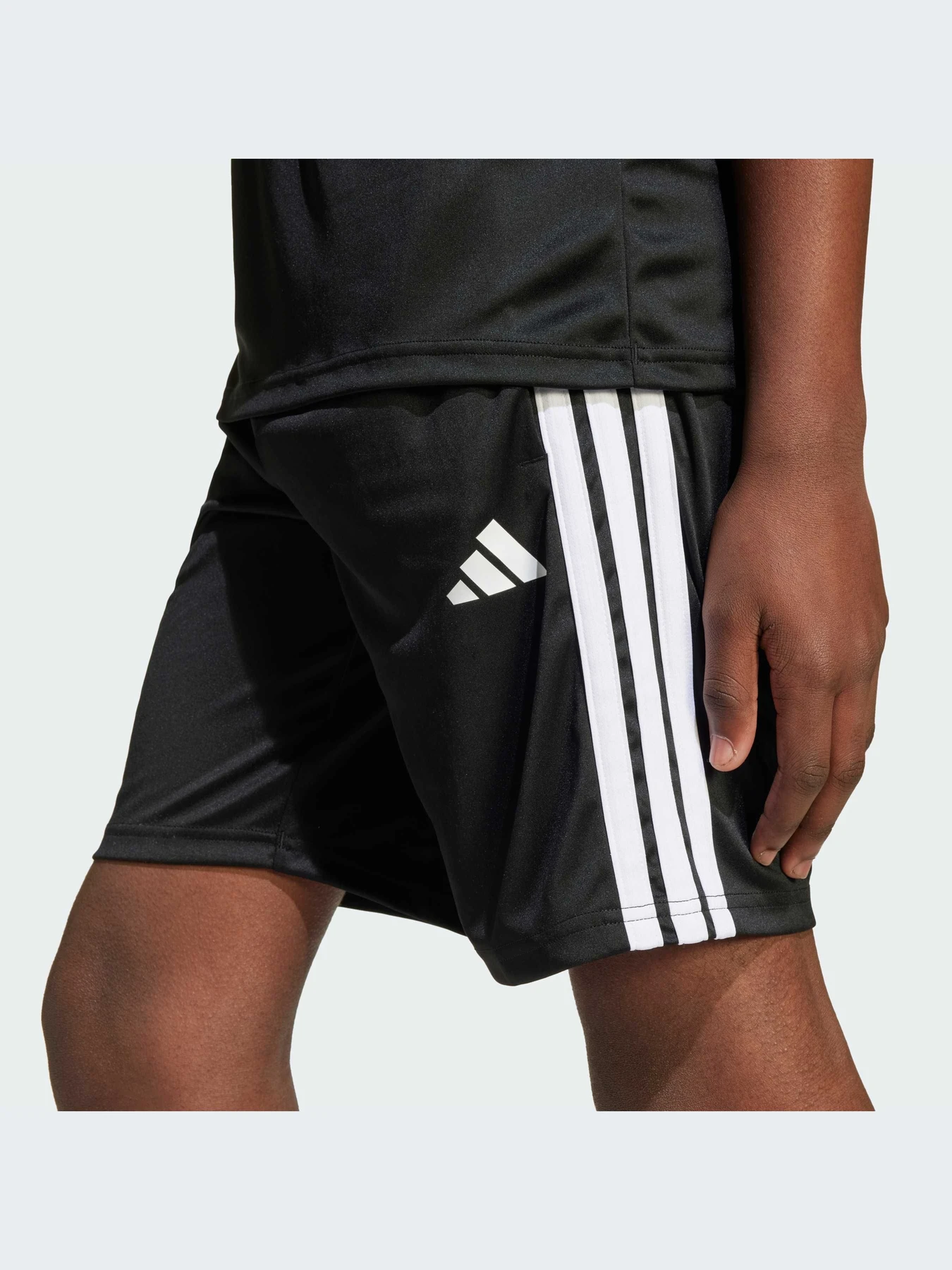 Костюмы Adidas Clima модель JJ1029-KZ Костюмы Adidas Clima модель JJ1029-KZ Фото