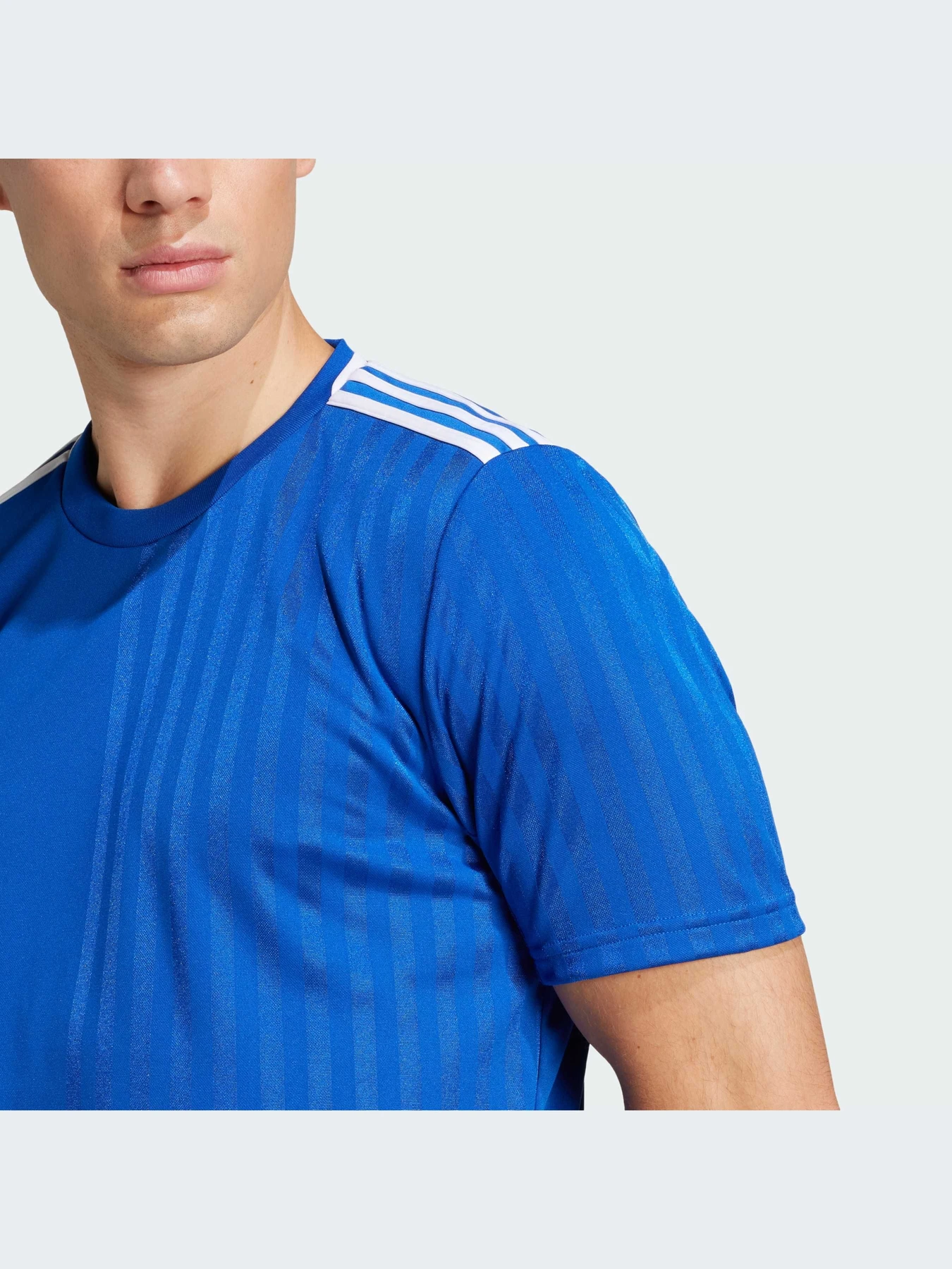 Футболки и поло Adidas модель JD9099-KZ Футболки и поло Adidas модель JD9099-KZ Фото