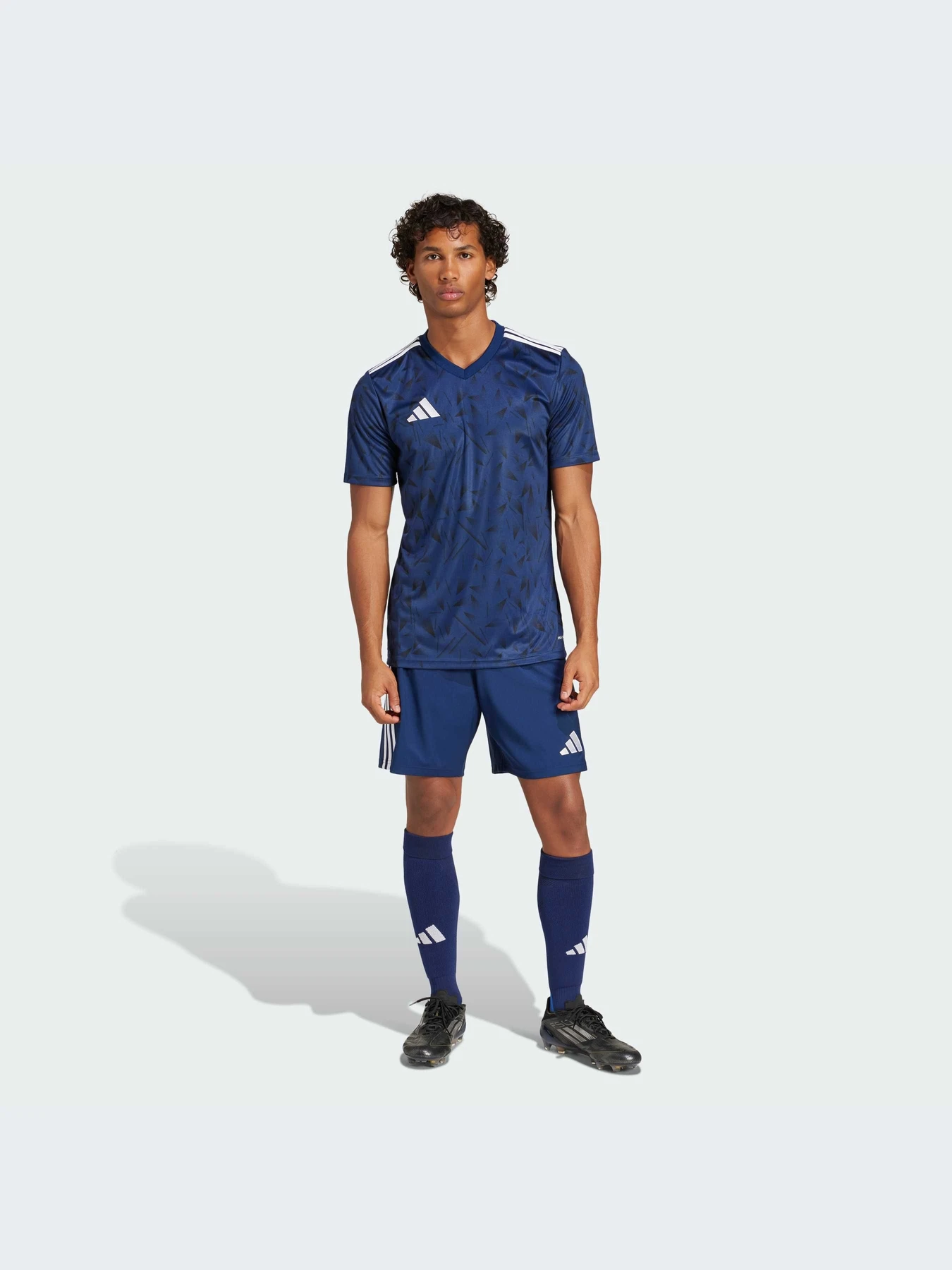 Футболки и поло Adidas модель JG3556-KZ Футболки и поло Adidas модель JG3556-KZ Фото