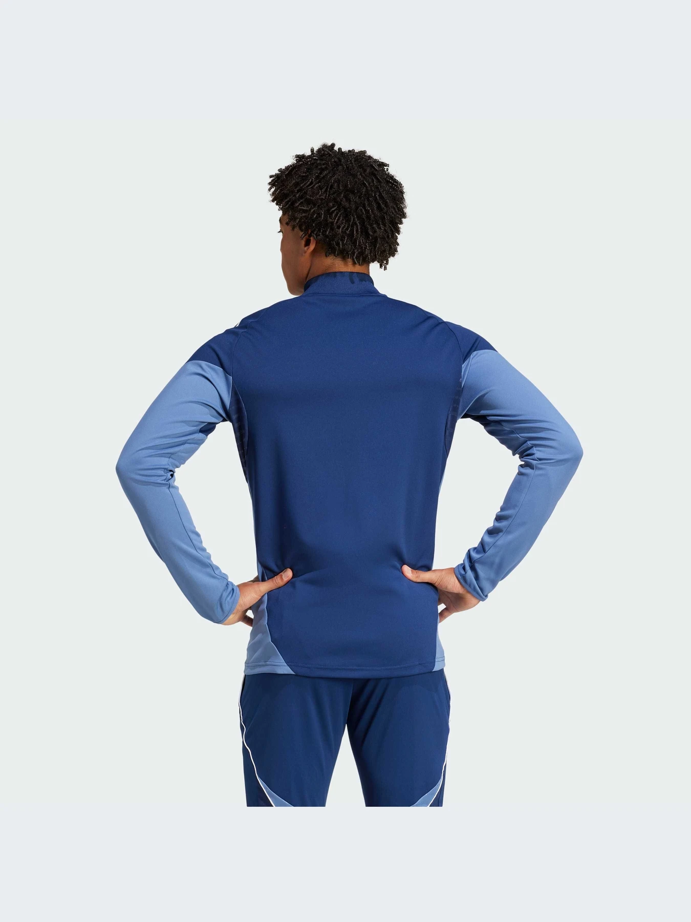 Худи и свитшоты Adidas Tiro модель JI6542-KZ Худи и свитшоты Adidas Tiro модель JI6542-KZ Фото