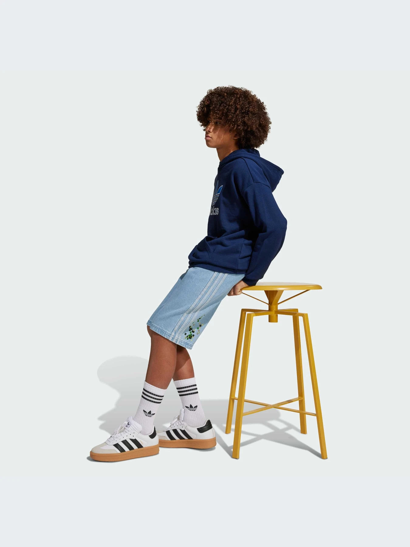 Шорты Adidas модель JZ9938-KZ Шорты Adidas модель JZ9938-KZ Фото