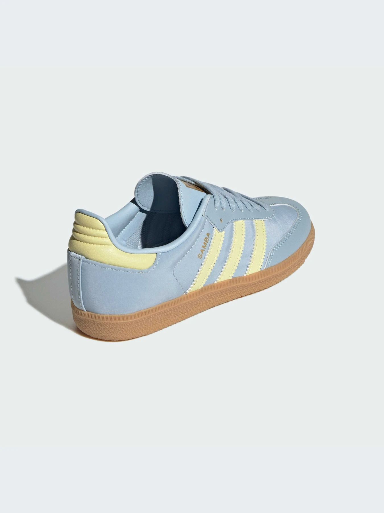 Кроссовки Adidas модель JH7599-KZ Кроссовки Adidas модель JH7599-KZ Фото